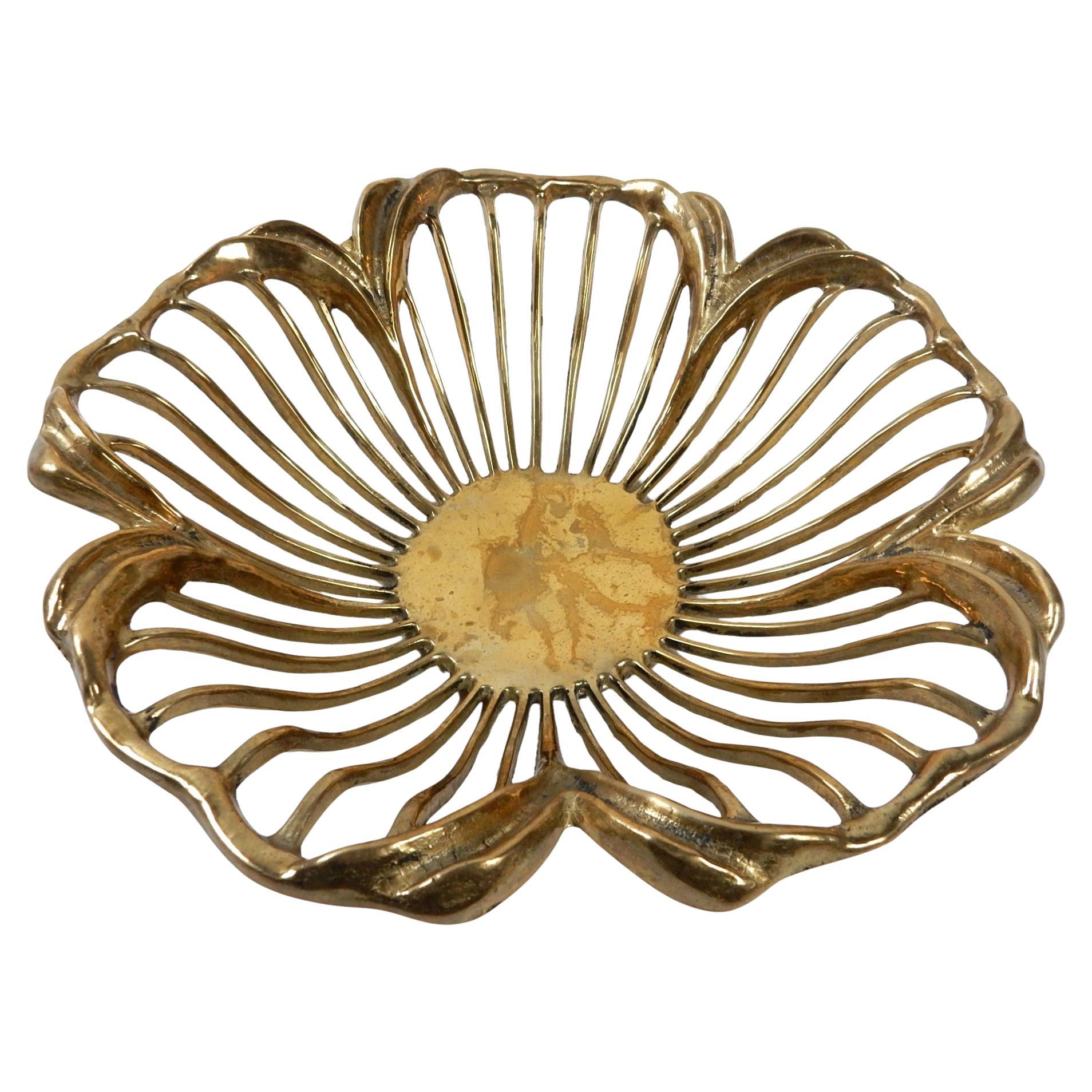 1970's Sculptural Ribbed Brass Flower Bowl