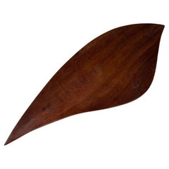 Plato de servir escultórico de los años 70 Madera de Haití tallada a mano