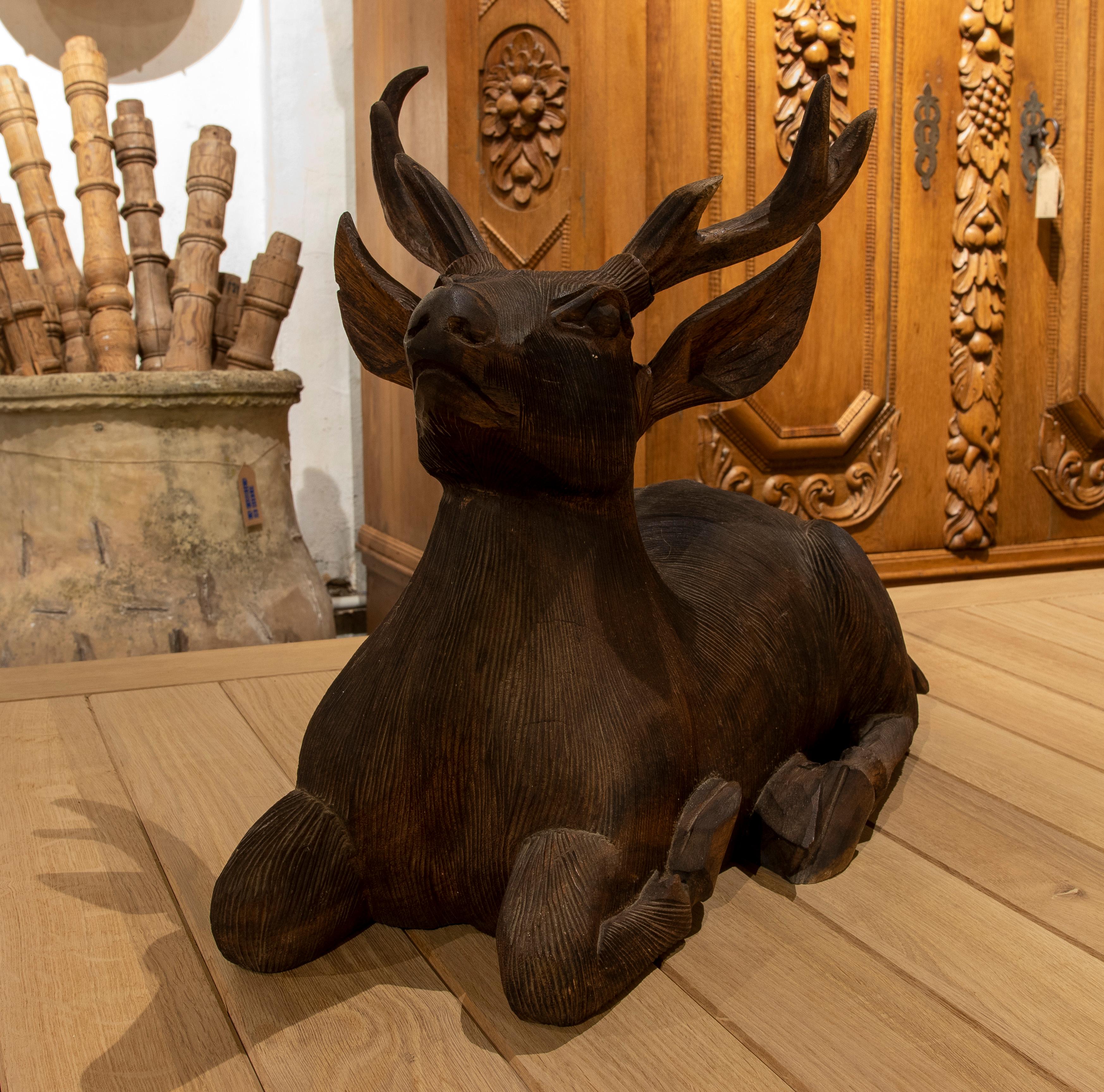 European 1970s Sculpture Carved in Wood of a Lying Deer 