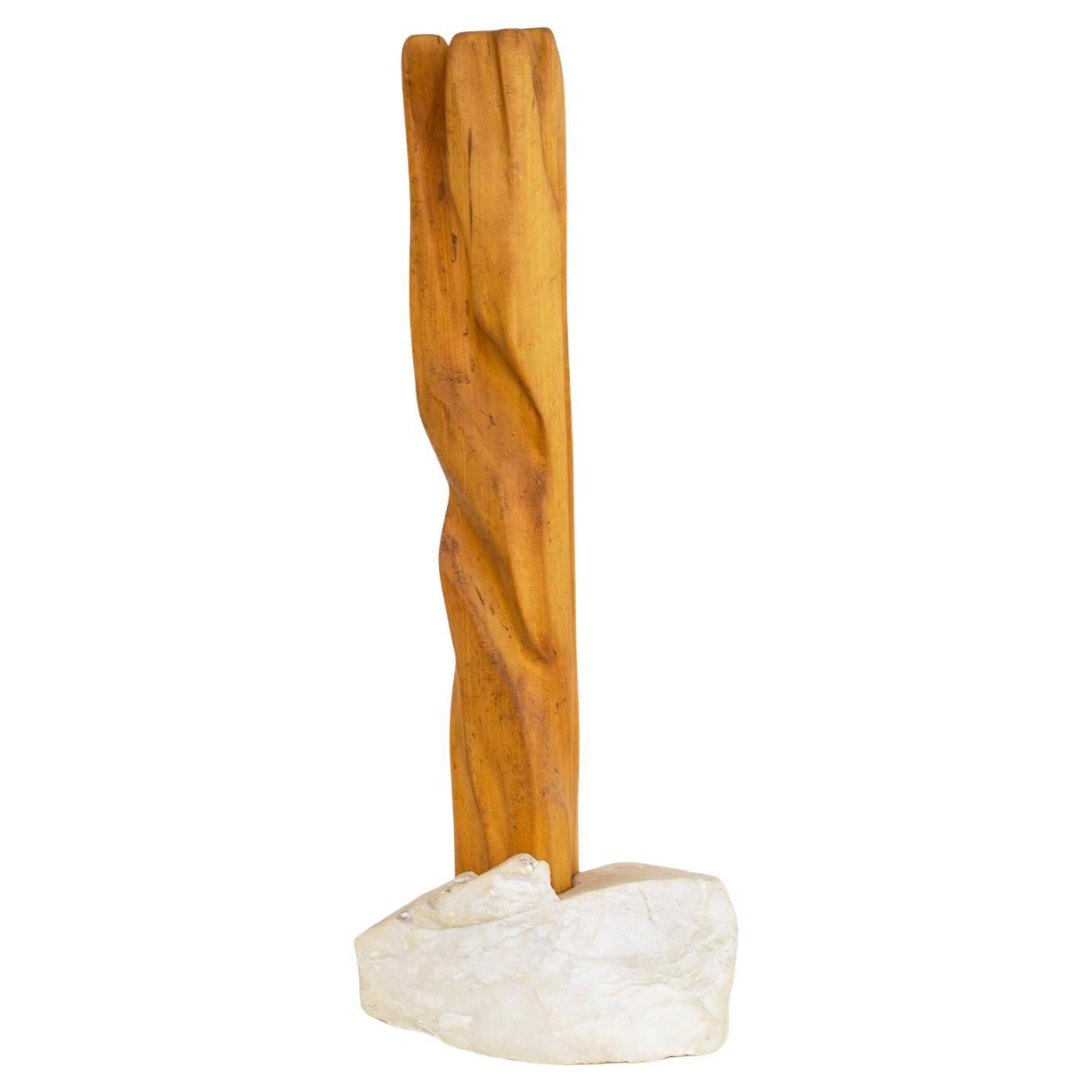 Sculpture des années 1970, bois sculpté sur socle en marbre