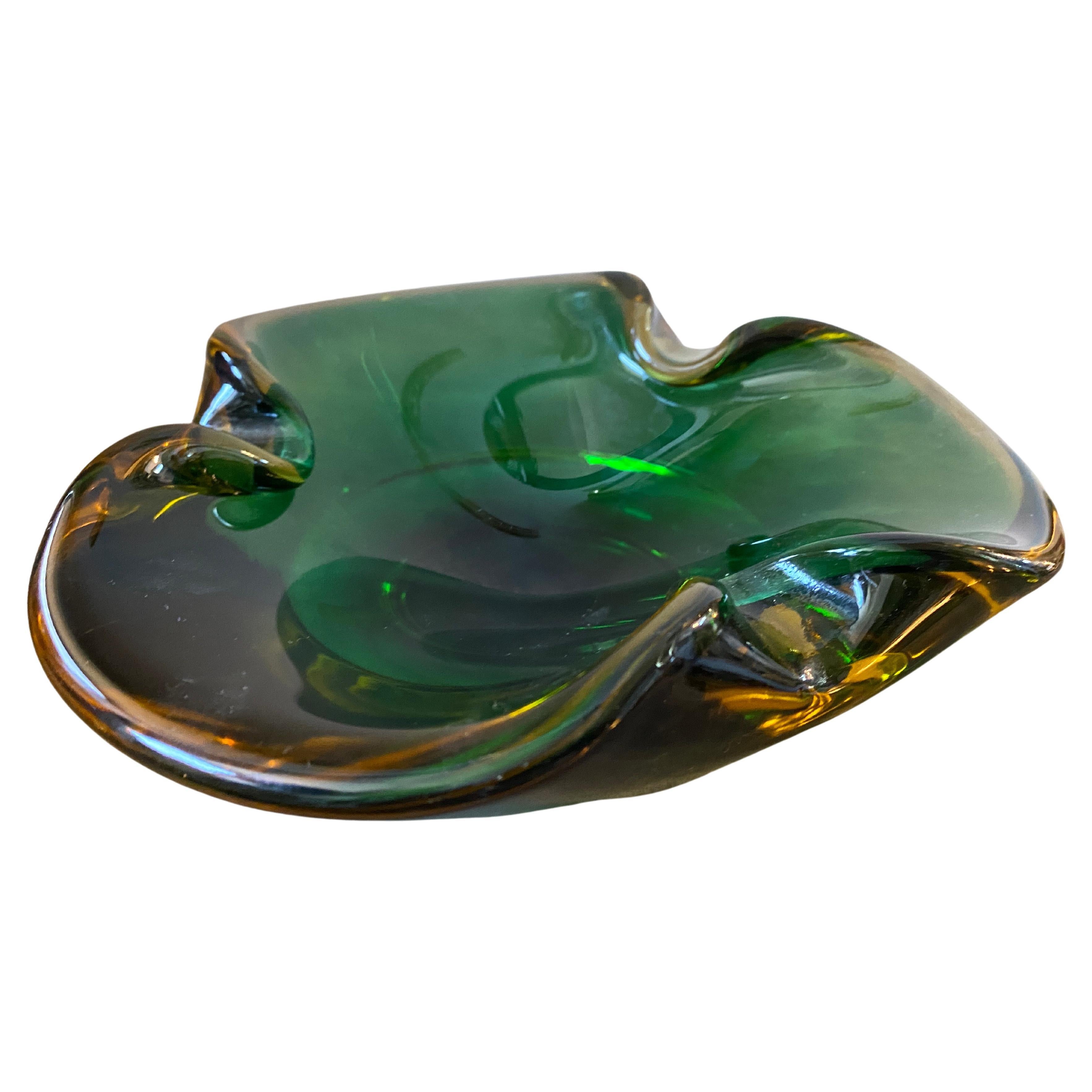 1970s Seguso Mid-Century Modern Green and Brown Murano Glass Bowl