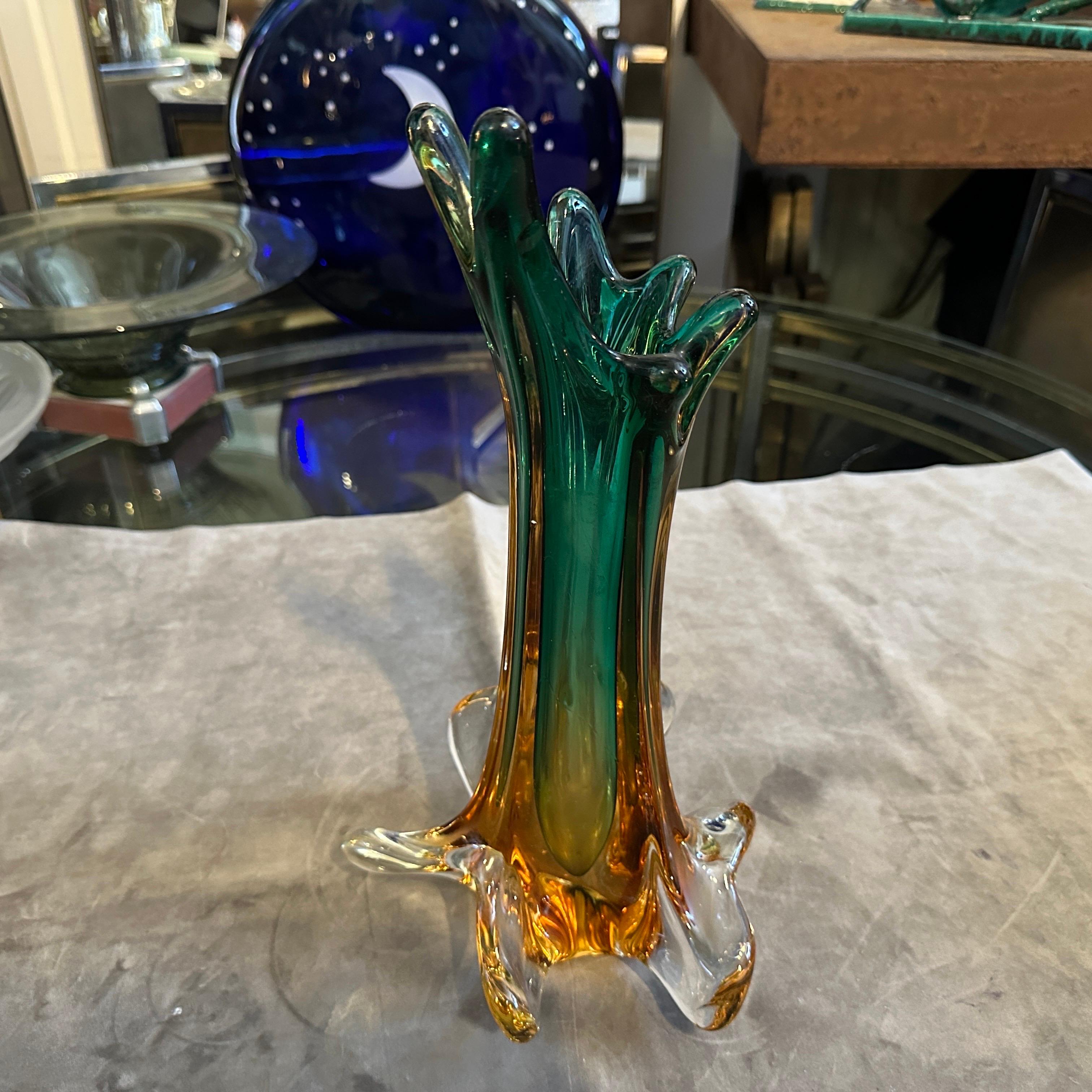 1970s Seguso Style Green and Yellow Sommerso Murano Glass Sculptural Vase For Sale 2