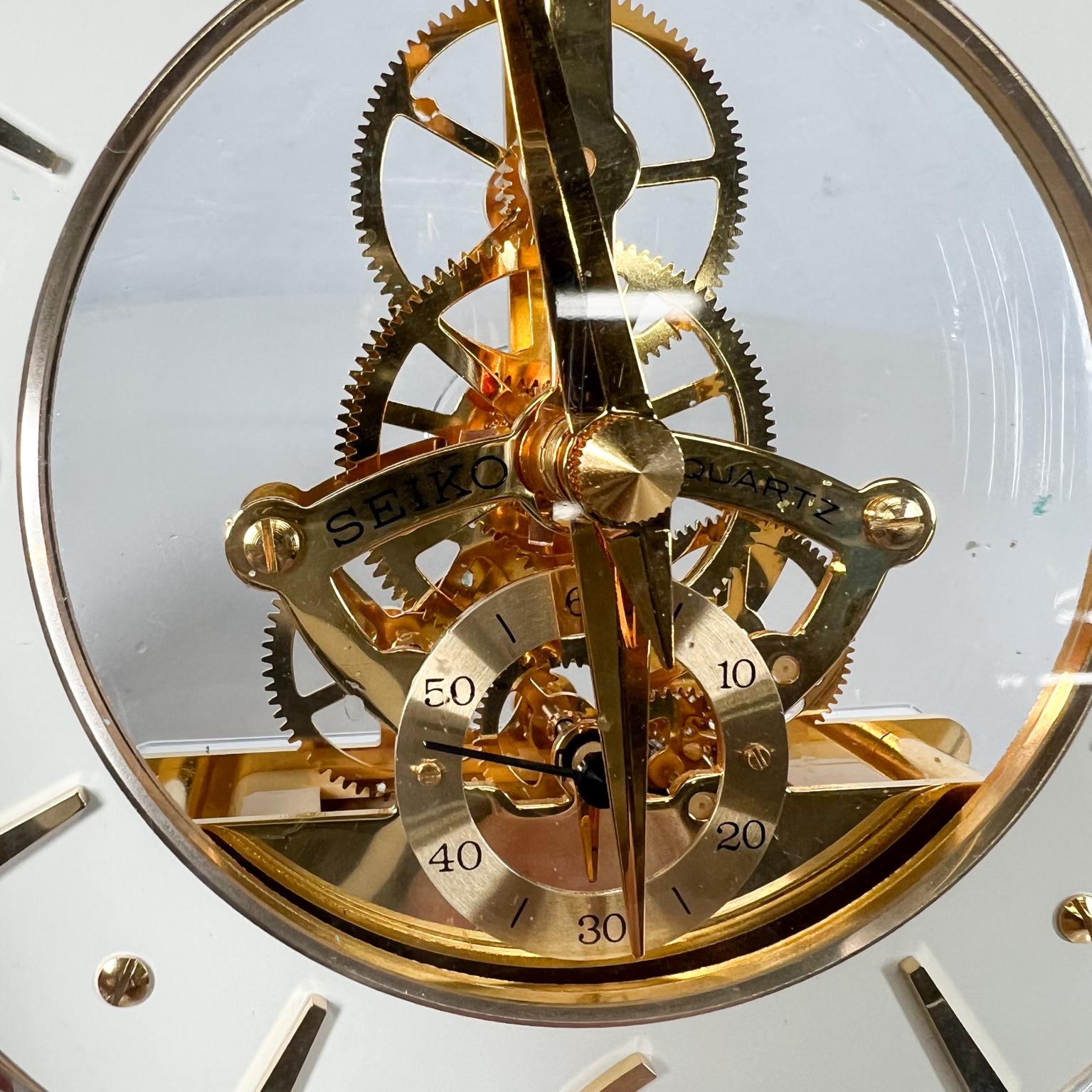 1970s Decorative Seiko Lucite Table Clock Gold Skeleton Movement Japan 4