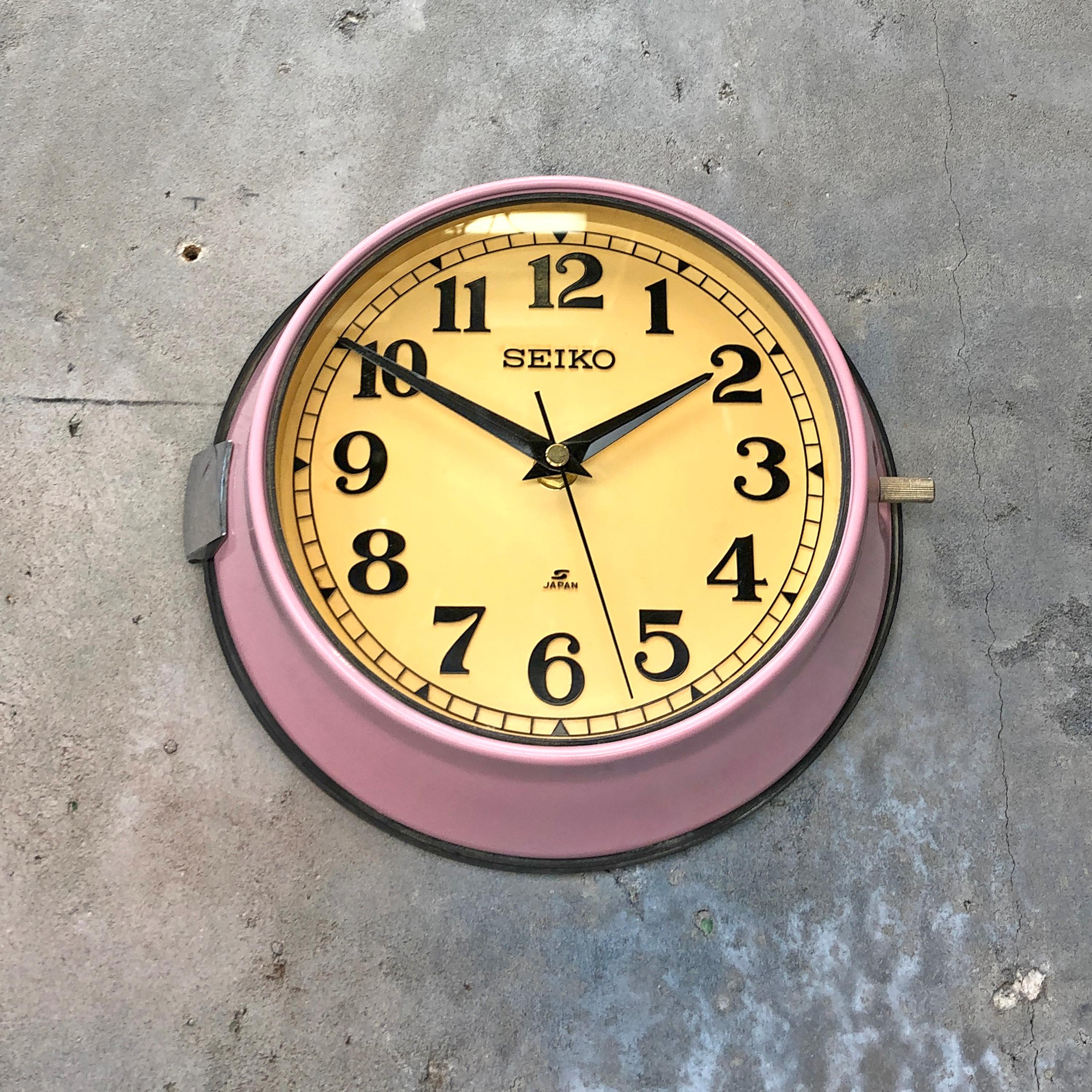 1970s Seiko Retro Vintage Industrial Antique Steel Quartz Wall Clock, Pink For Sale 1