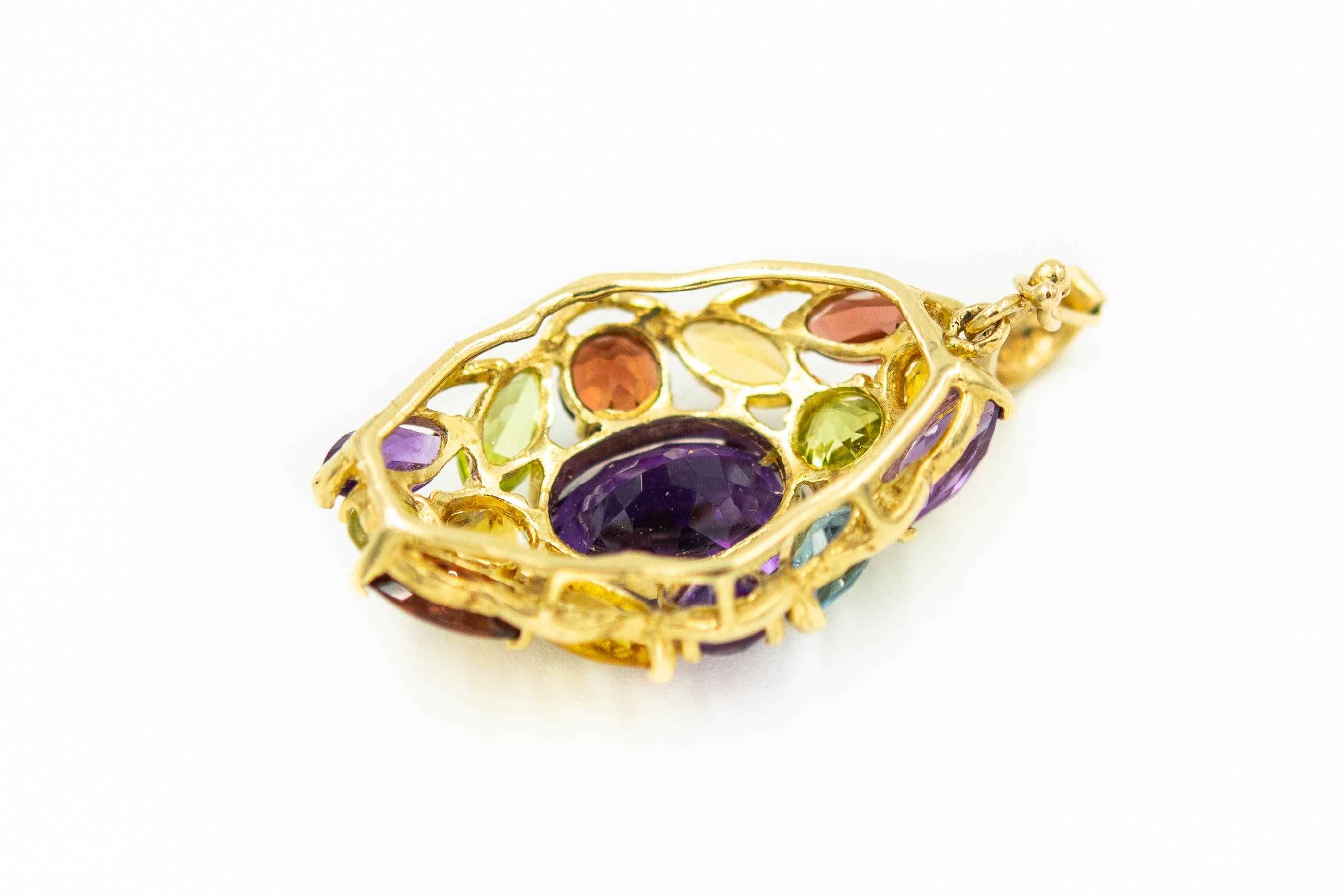 1970s Semi Precious Gemstone Gold Flower Bracelet Earrings Ring and Pendant Set 8