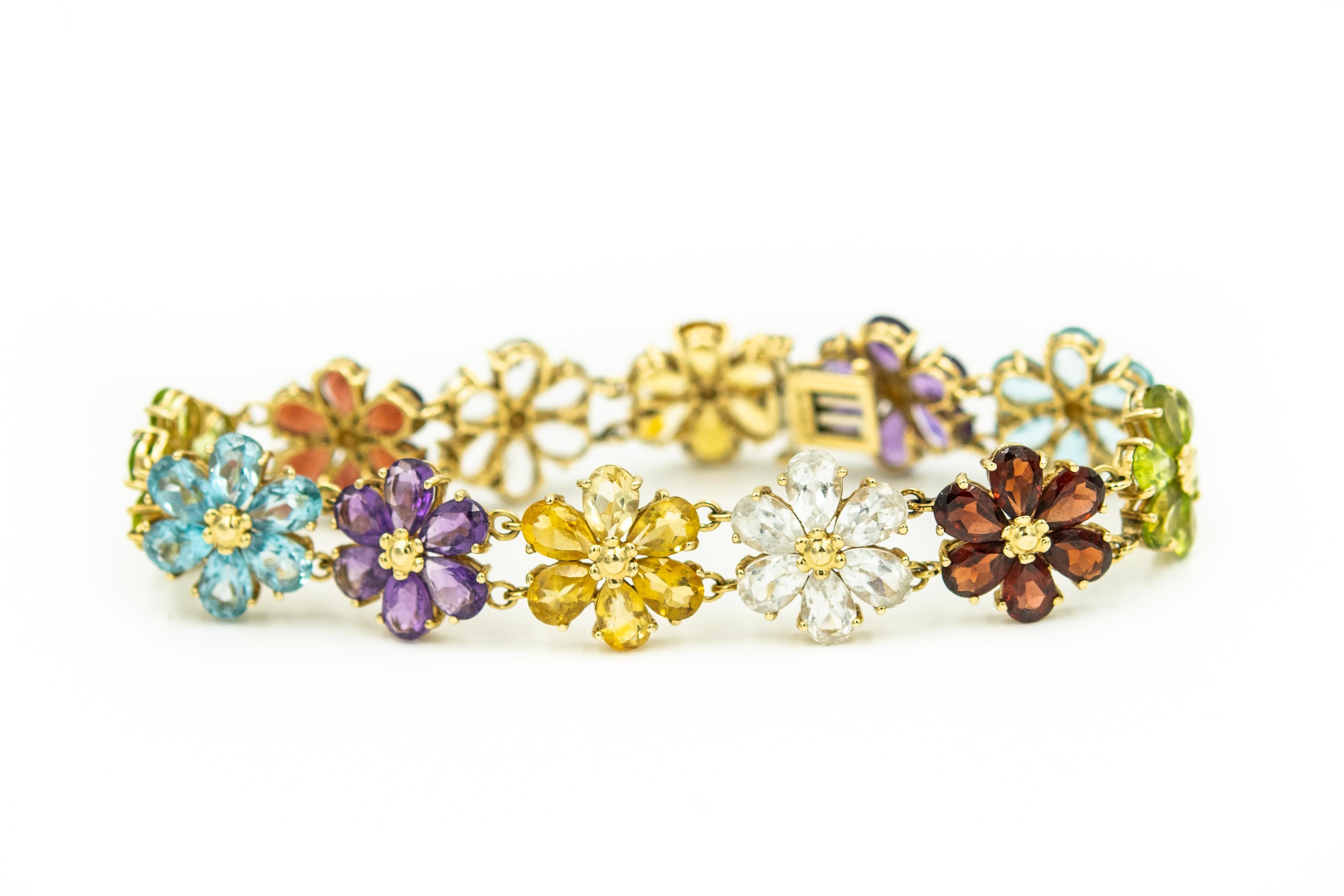 1970s Semi Precious Gemstone Gold Flower Bracelet Earrings Ring and Pendant Set 9