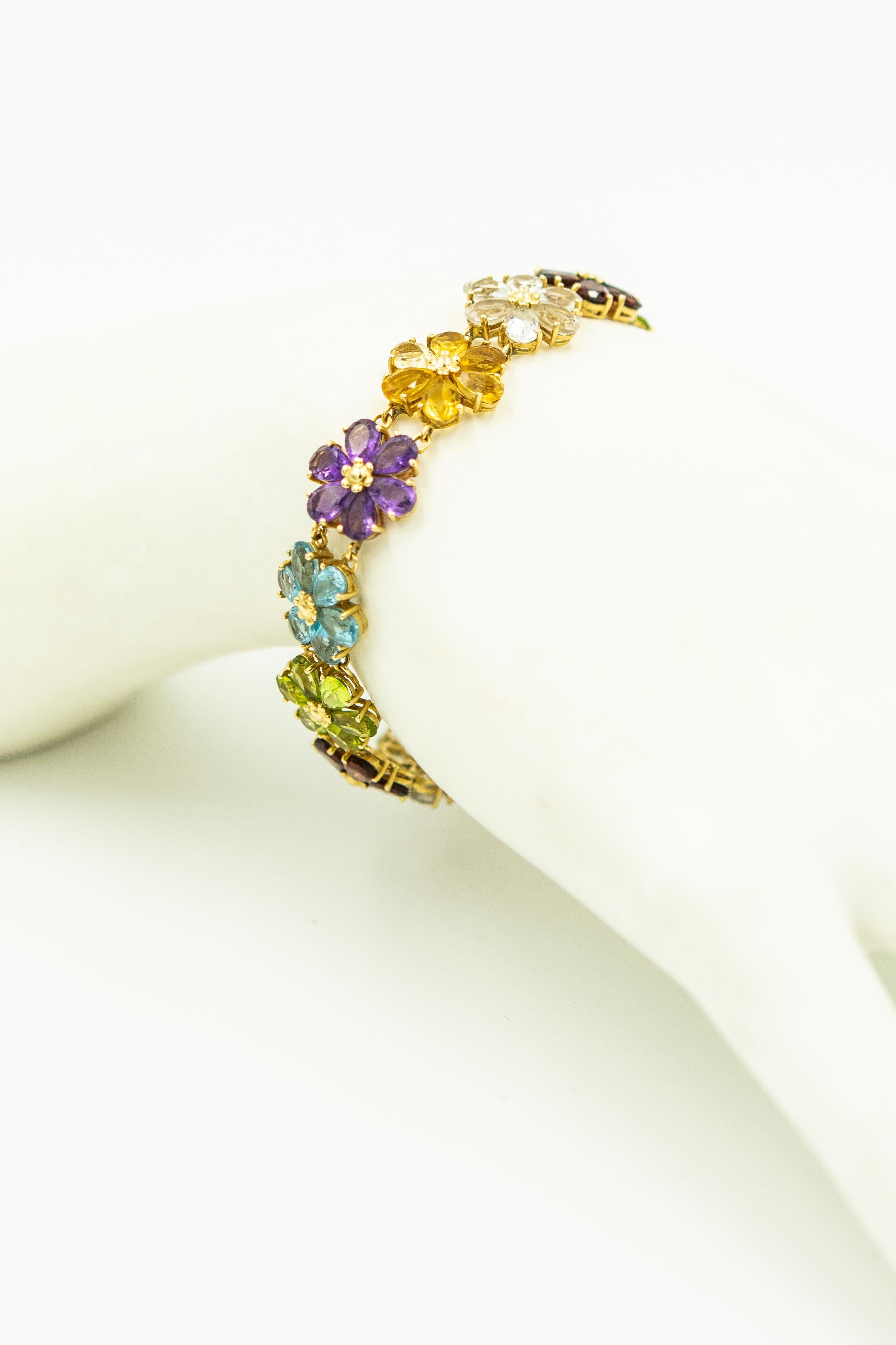 1970s Semi Precious Gemstone Gold Flower Bracelet Earrings Ring and Pendant Set 11