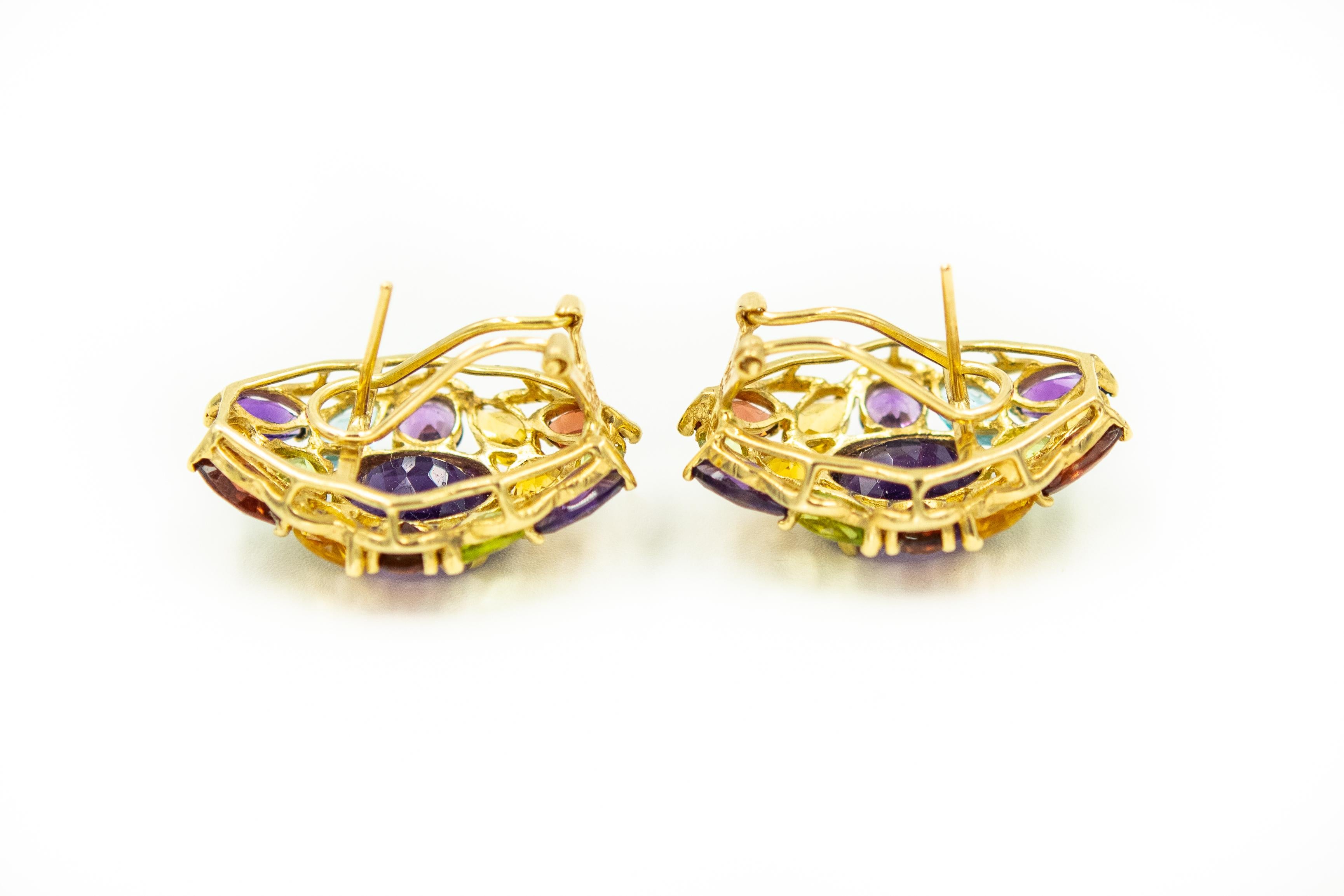 Mixed Cut 1970s Semi Precious Gemstone Gold Flower Bracelet Earrings Ring and Pendant Set