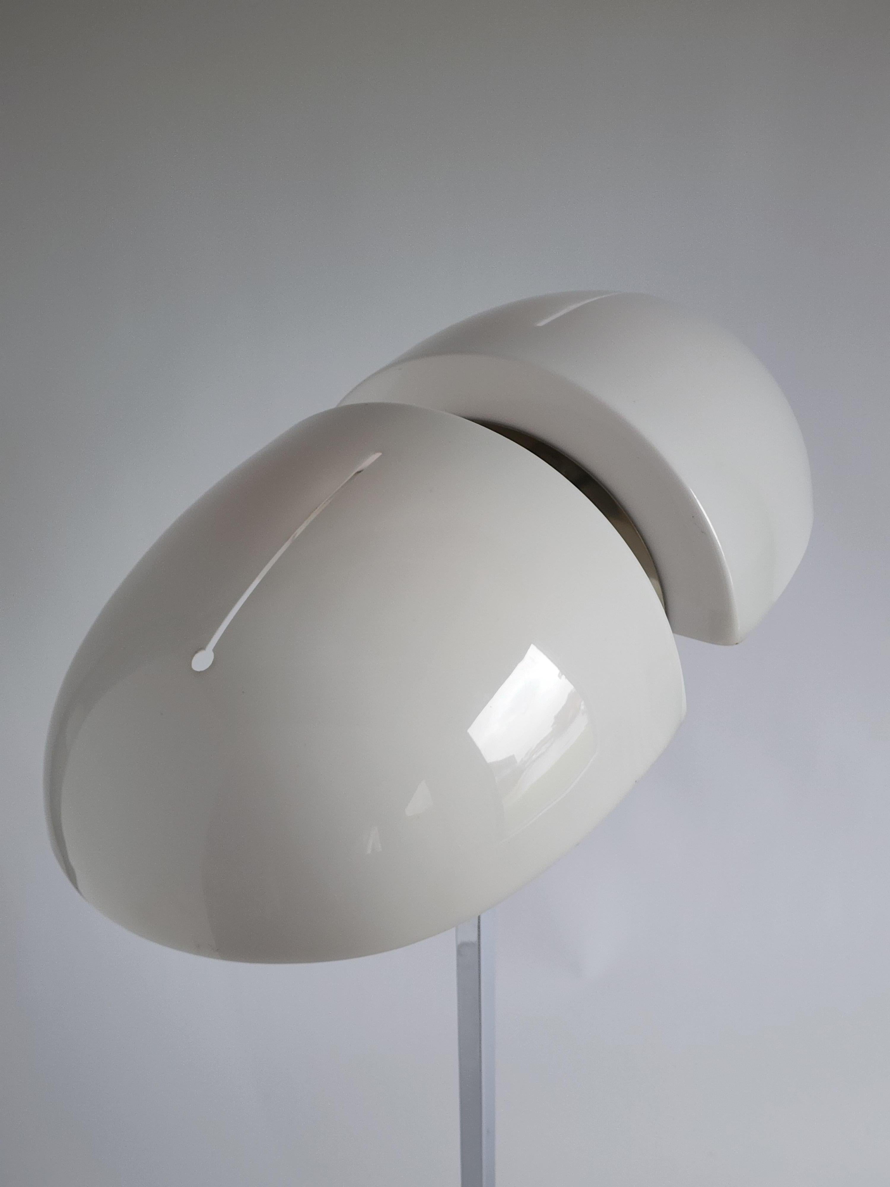 1970s Sergio Asti Acrylic Shade Floor Lamp, Italy  For Sale 9
