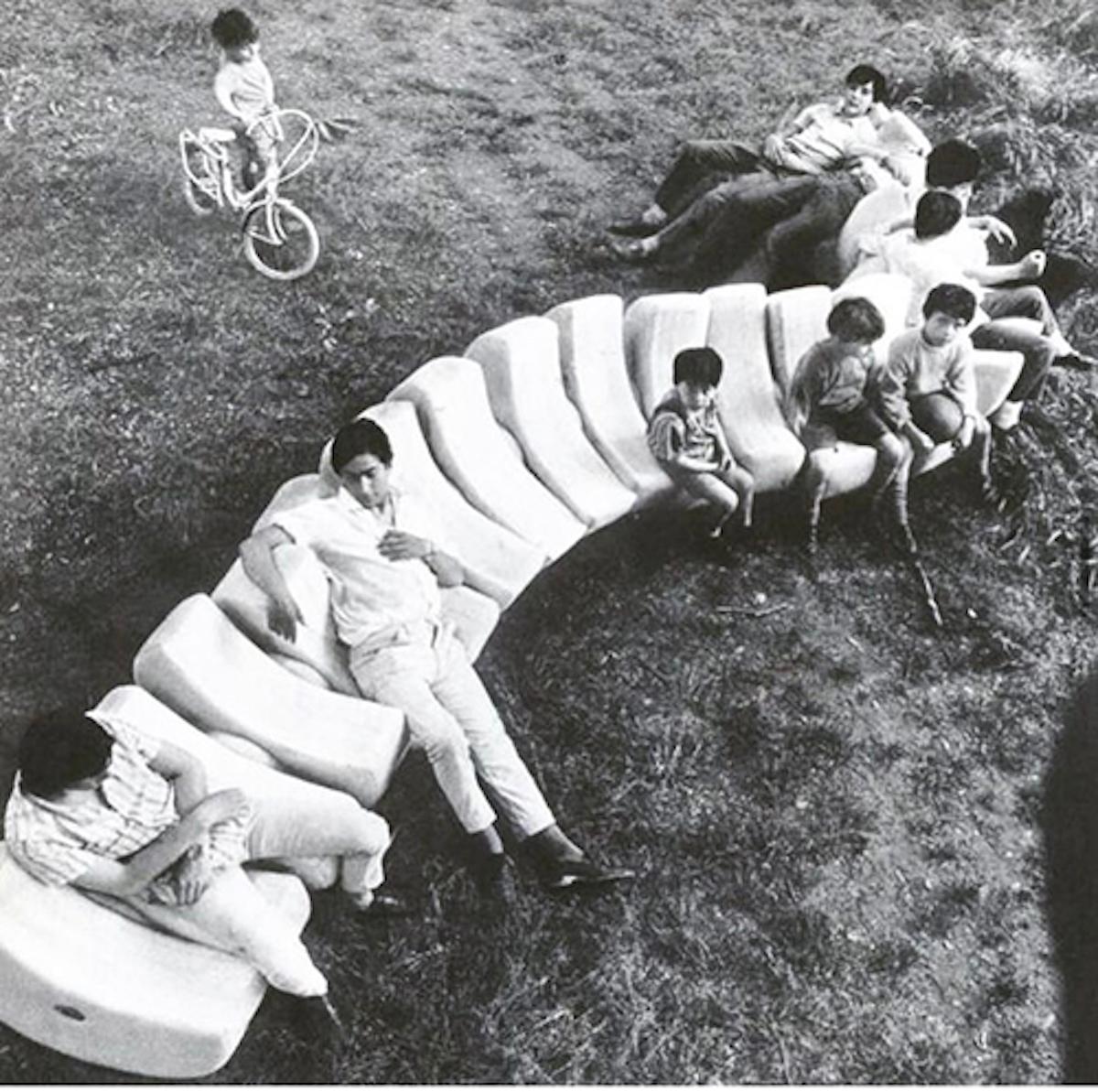 Fine XX secolo Divano Serpente anni '70 di Marzio Cecchi