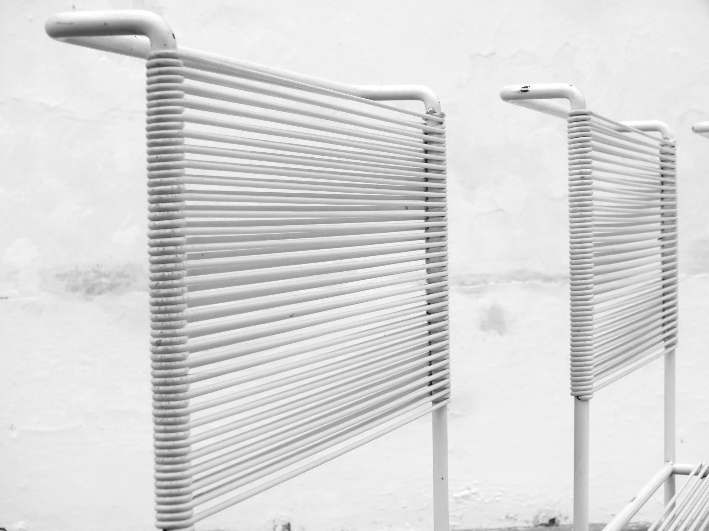Ensemble de 4 chaises spaghetti conçu par Giandomenico Belotti pour Fly Line Years des années 1970 en vente 1