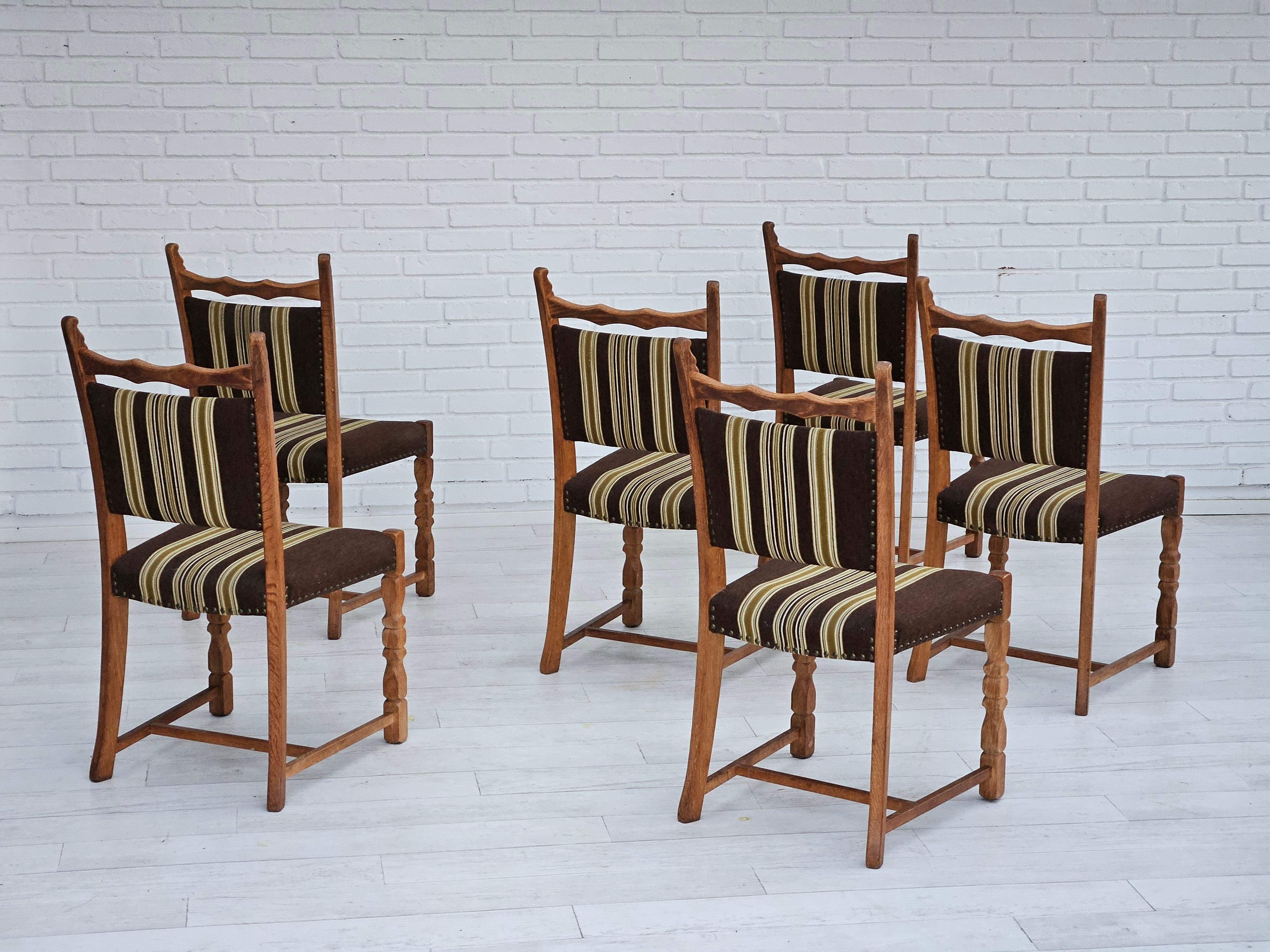 Scandinavian Modern 1970s, set 6 pcs of Danish dinning chairs, original good condition, oak wood. For Sale