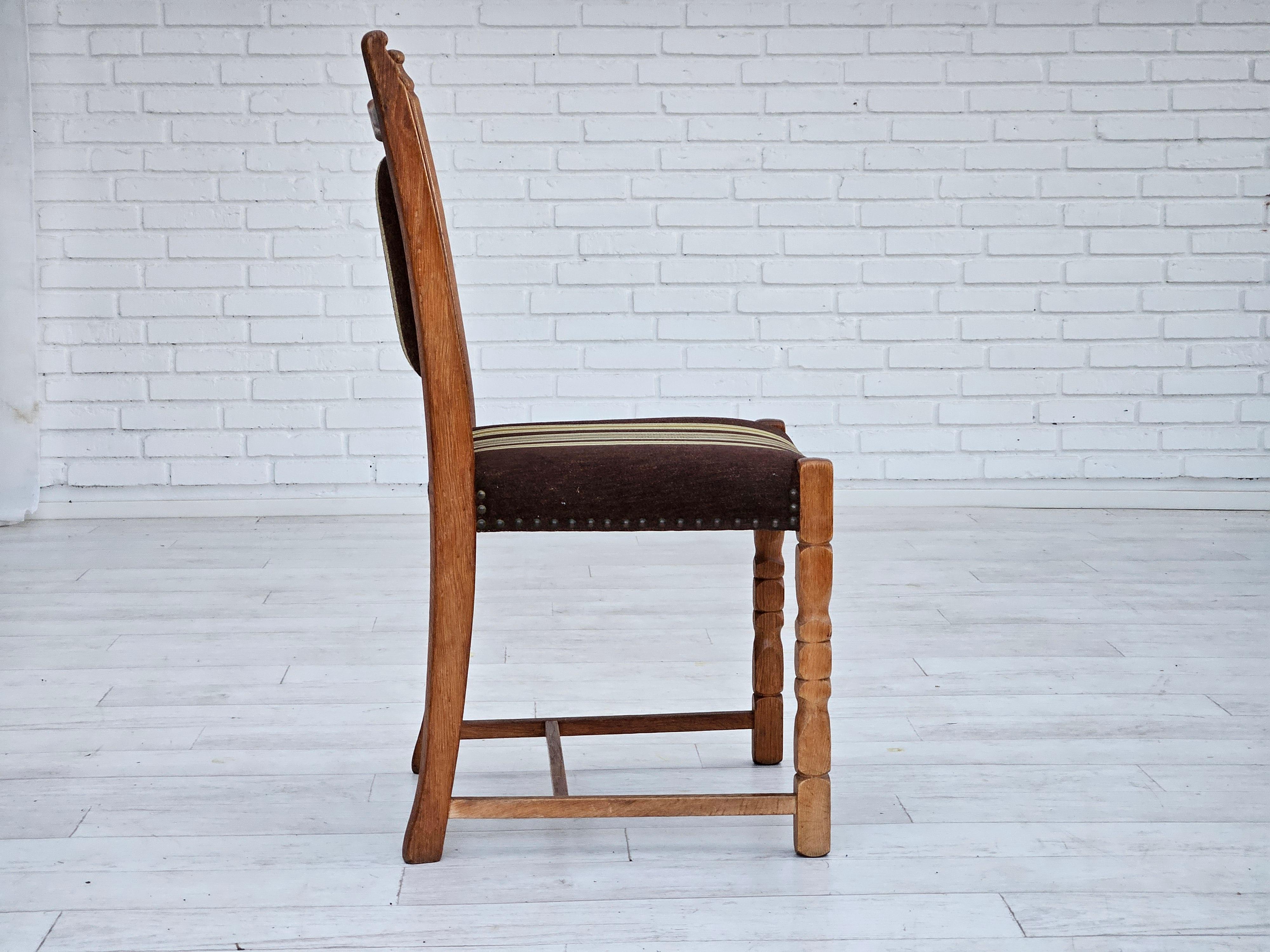 Fabric 1970s, set 6 pcs of Danish dinning chairs, original good condition, oak wood. For Sale