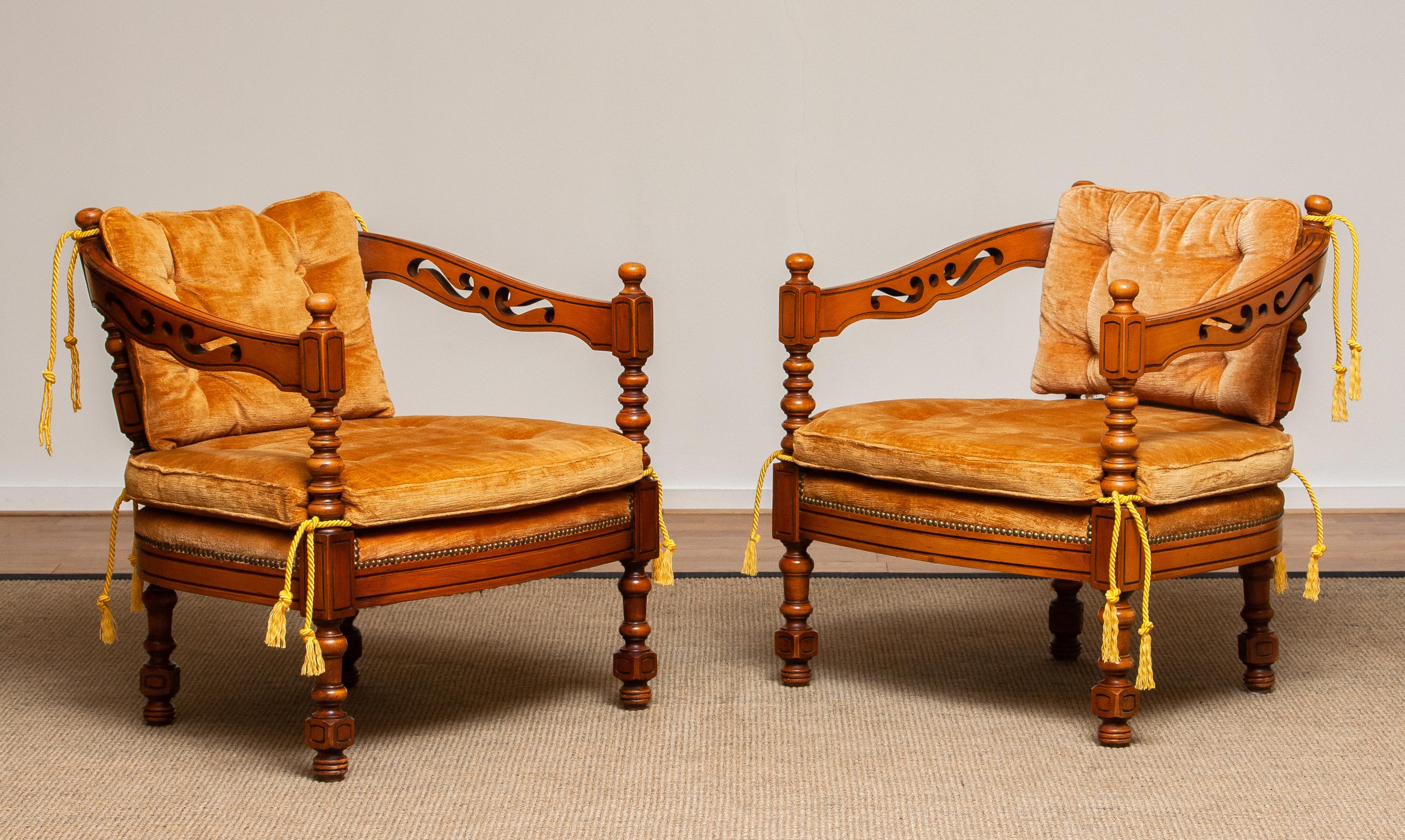 Late 20th Century 1970s, Set Giorgetti Arm Lounge Club Chairs of the Gallery Collection, Italy