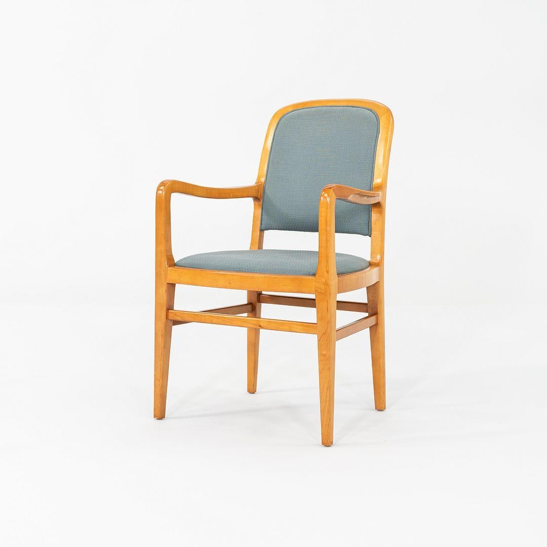 Ensemble de 12 fauteuils de salle à manger Jack Lenor Larsen Furniture en érable des années 1970 en vente 2