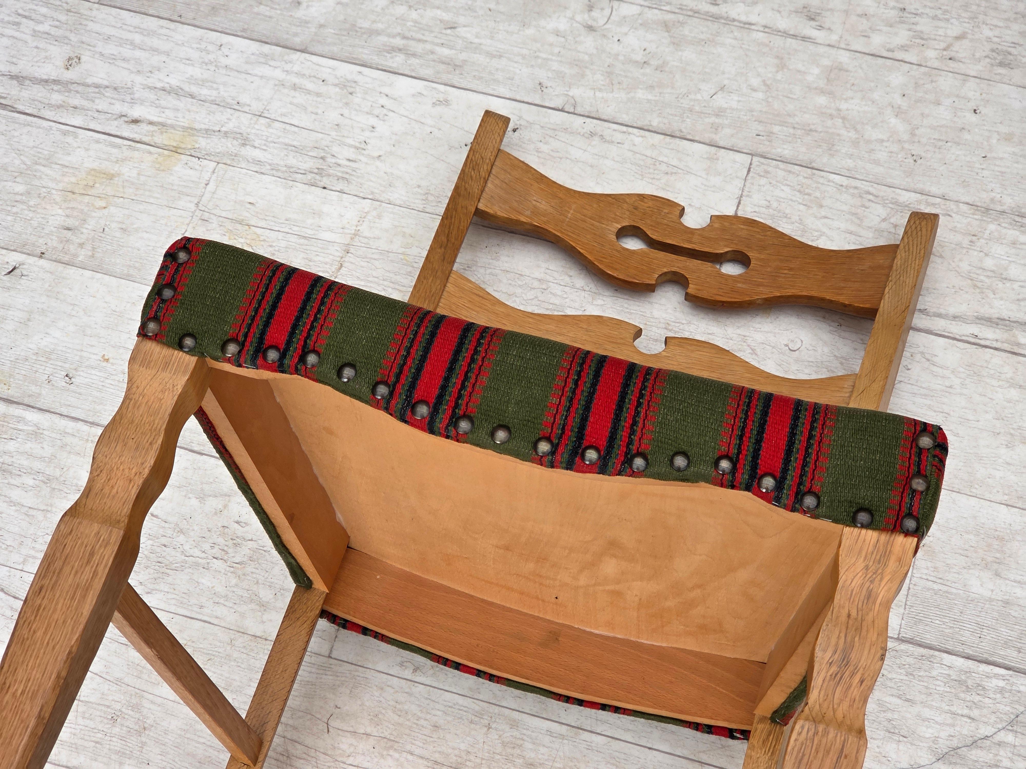 1970, set de 2 chaises de salle à manger danoises, meuble en laine, bois de chêne massif. en vente 5