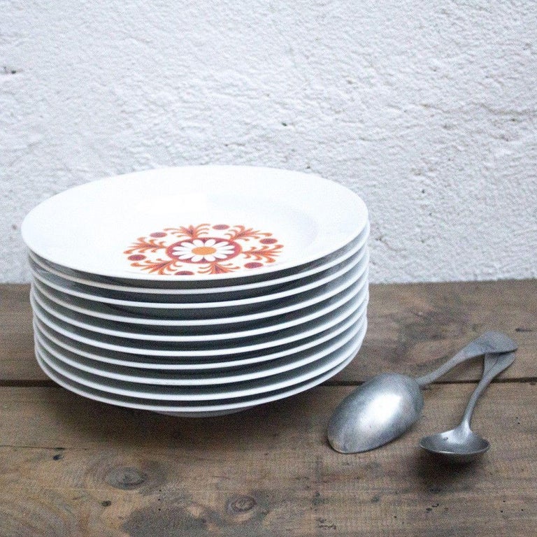 1970s Set of 28 Vintage German Tableware Items from Schumann Arzberg