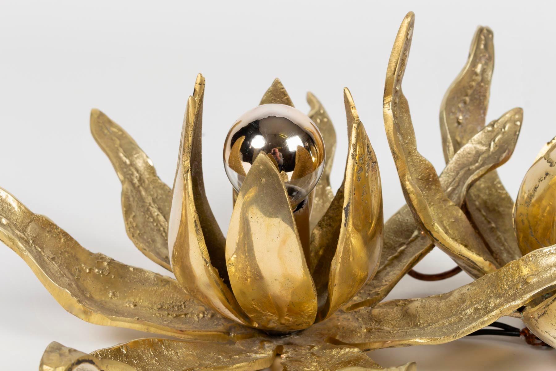 Brutalist 1970s Set of 3 Gilded Bronze Flower Sconces, Paul Moerenhout