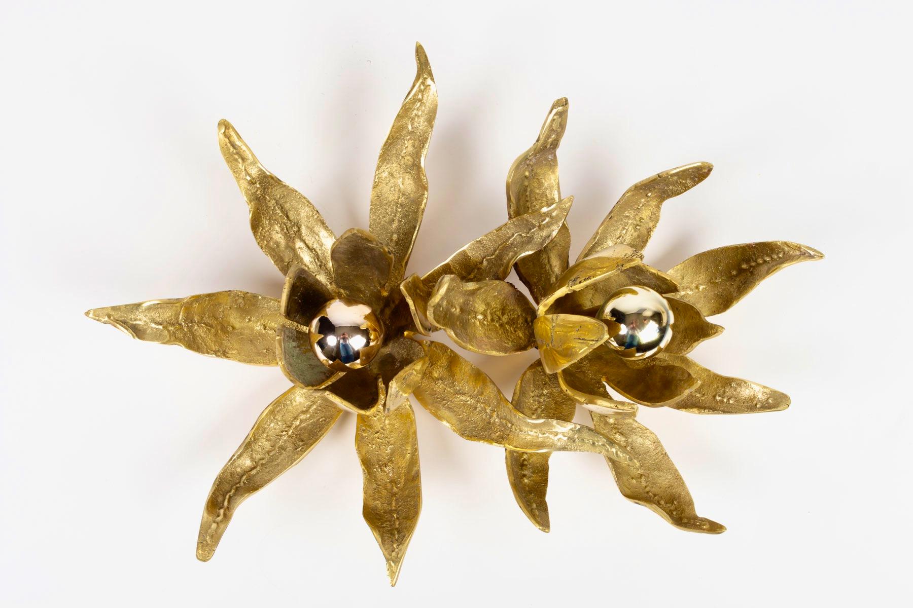 Late 20th Century 1970s Set of 3 Gilded Bronze Flower Sconces, Paul Moerenhout