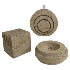 Conjunto de 3 grandes esculturas originales de travertino de los años 70, de Fratelli Mannelli