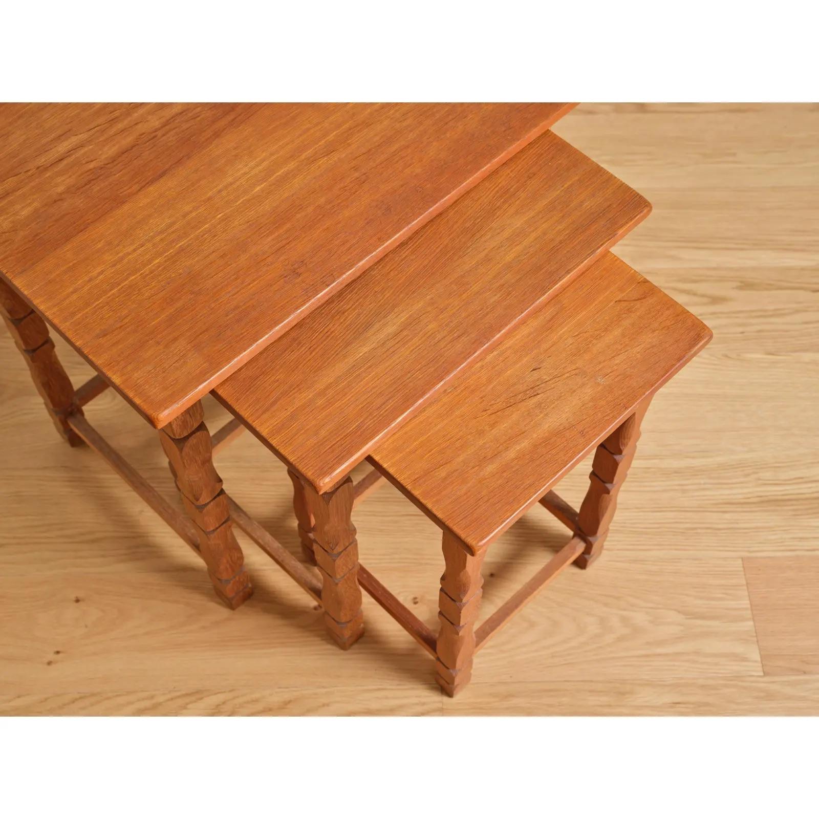 With scalloped aprons and vase-and-ring turned legs. In the manner of Henning (Henry) Kjaernulf, c. 1970's.


