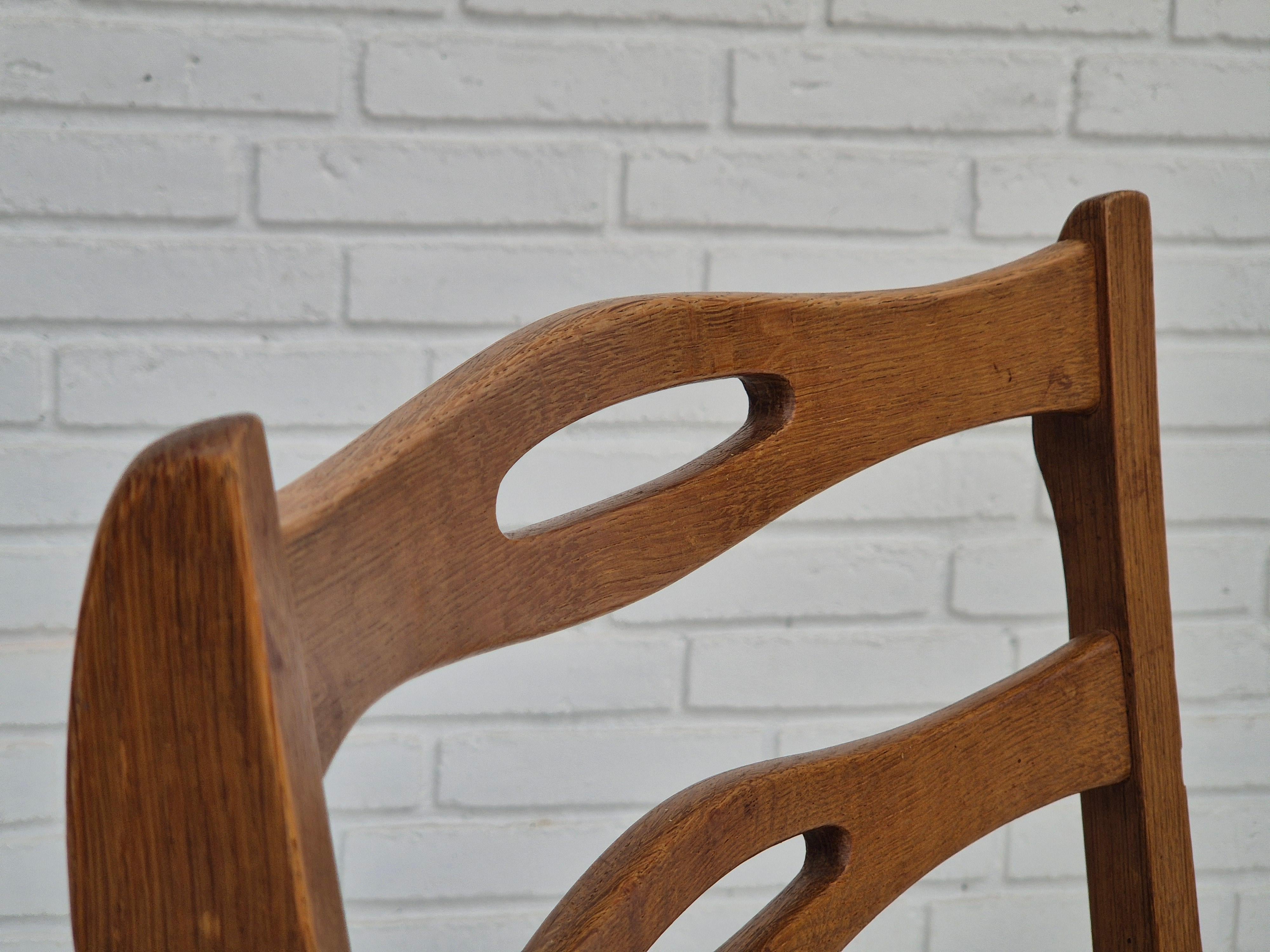 1970er, Satz von 4 dänischen Esszimmerstühlen in OAK Wood, grüne Möbelwolle. im Angebot 2