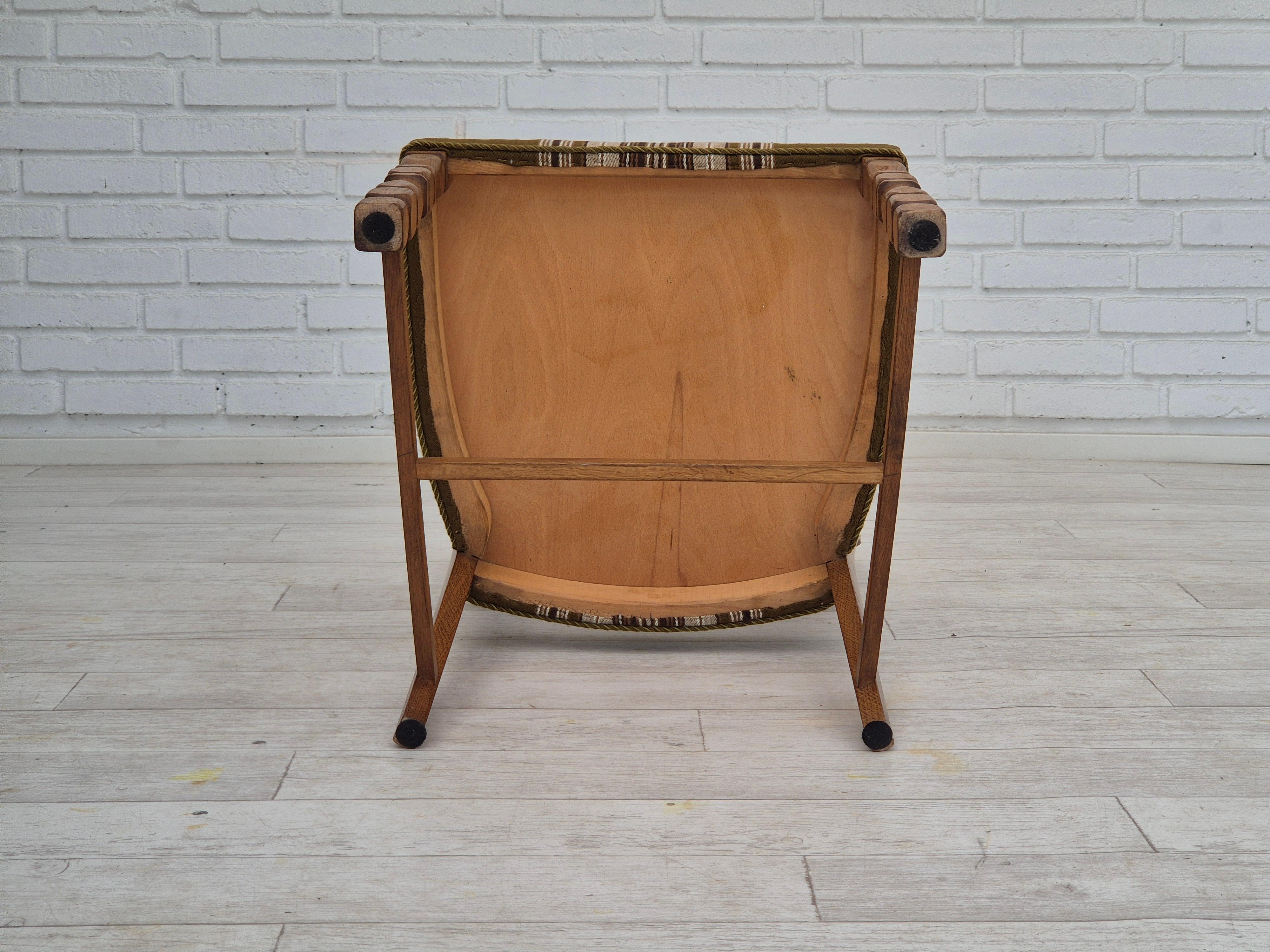 1970er, Satz von 4 dänischen Esszimmerstühlen in OAK Wood, grüne Möbelwolle. im Angebot 5