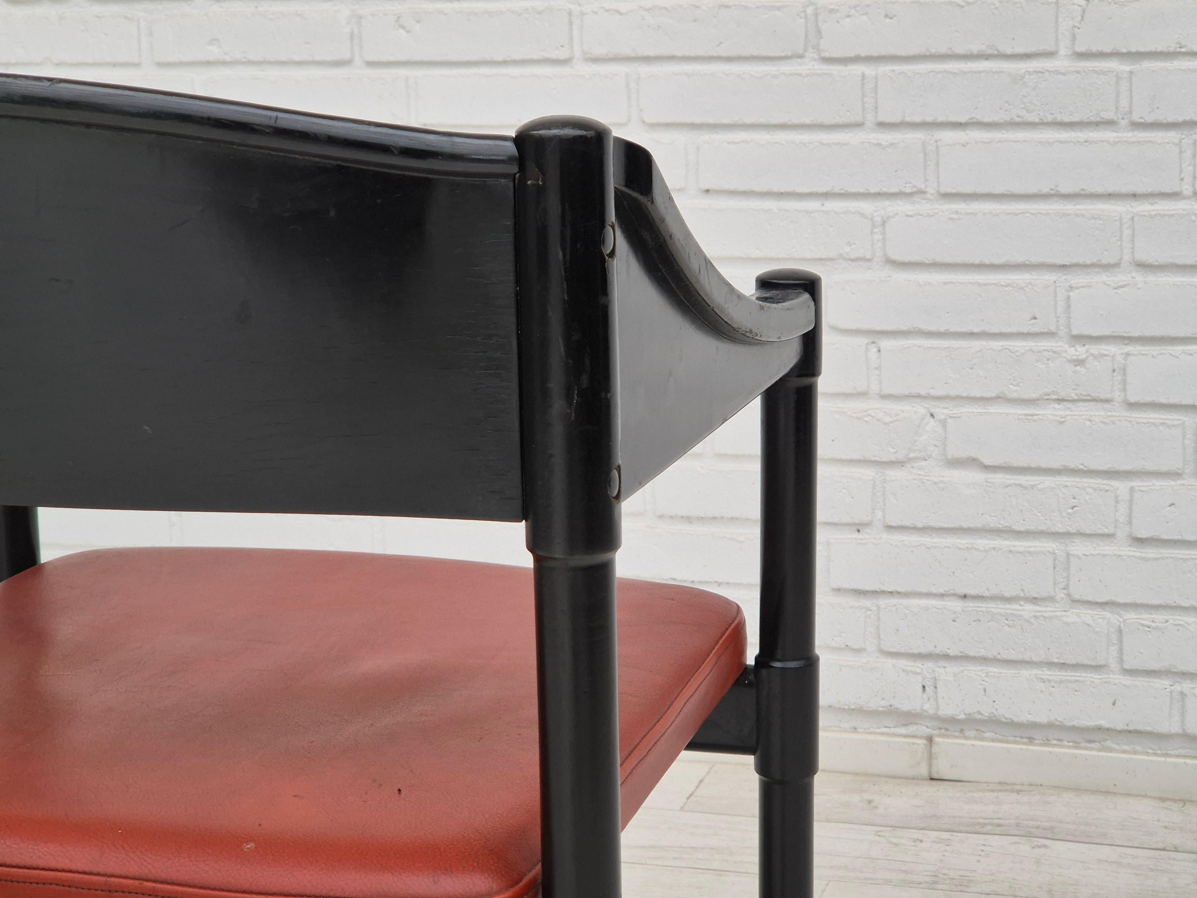 Años 70, conjunto de 4 sillones finlandeses de Lepokalusto, estado original, madera de abedul en venta 7