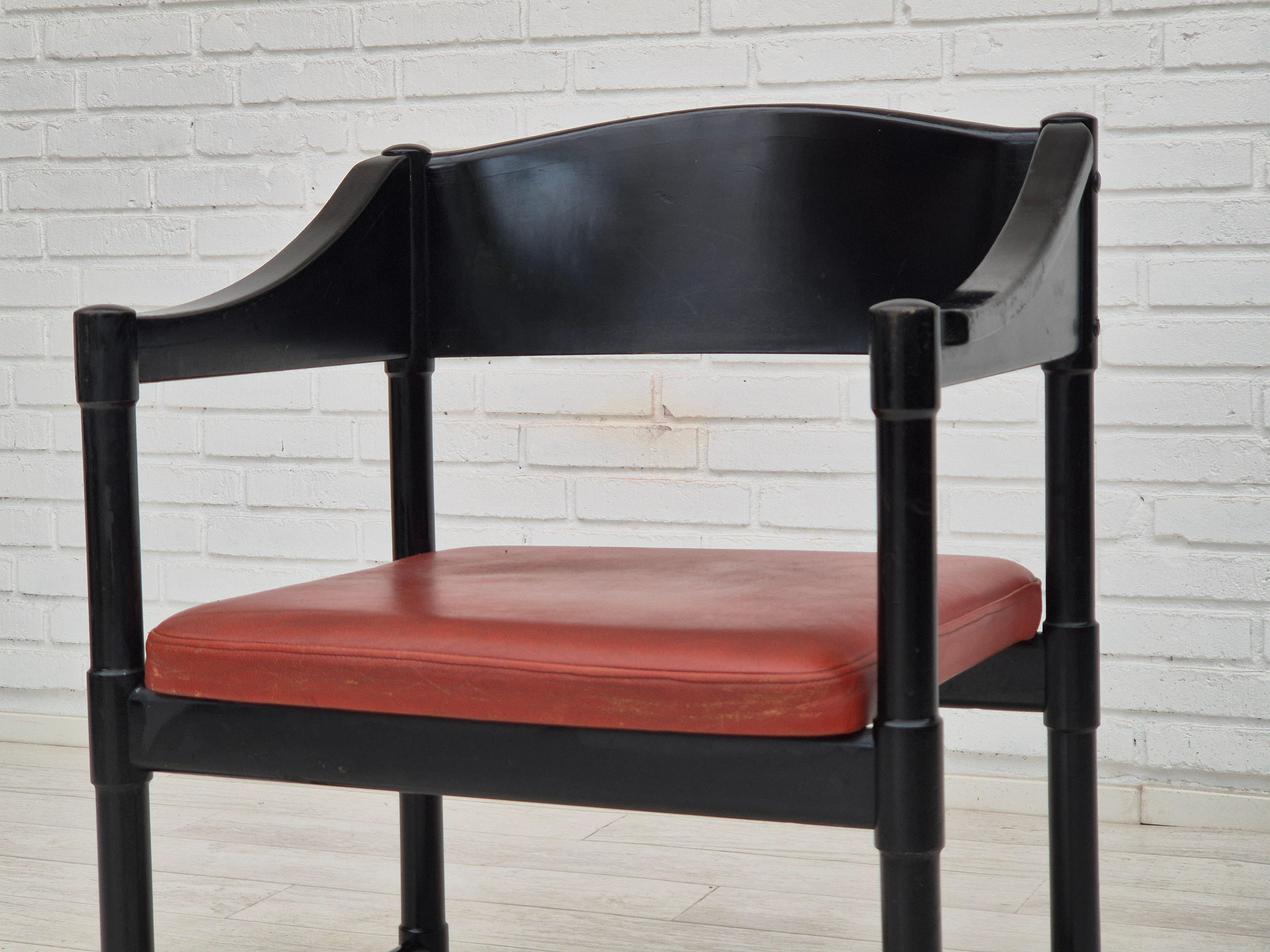 Años 70, conjunto de 4 sillones finlandeses de Lepokalusto, estado original, madera de abedul en venta 9