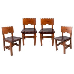 ensemble de 4 chaises espagnoles en bois et cuir de Castille 1970