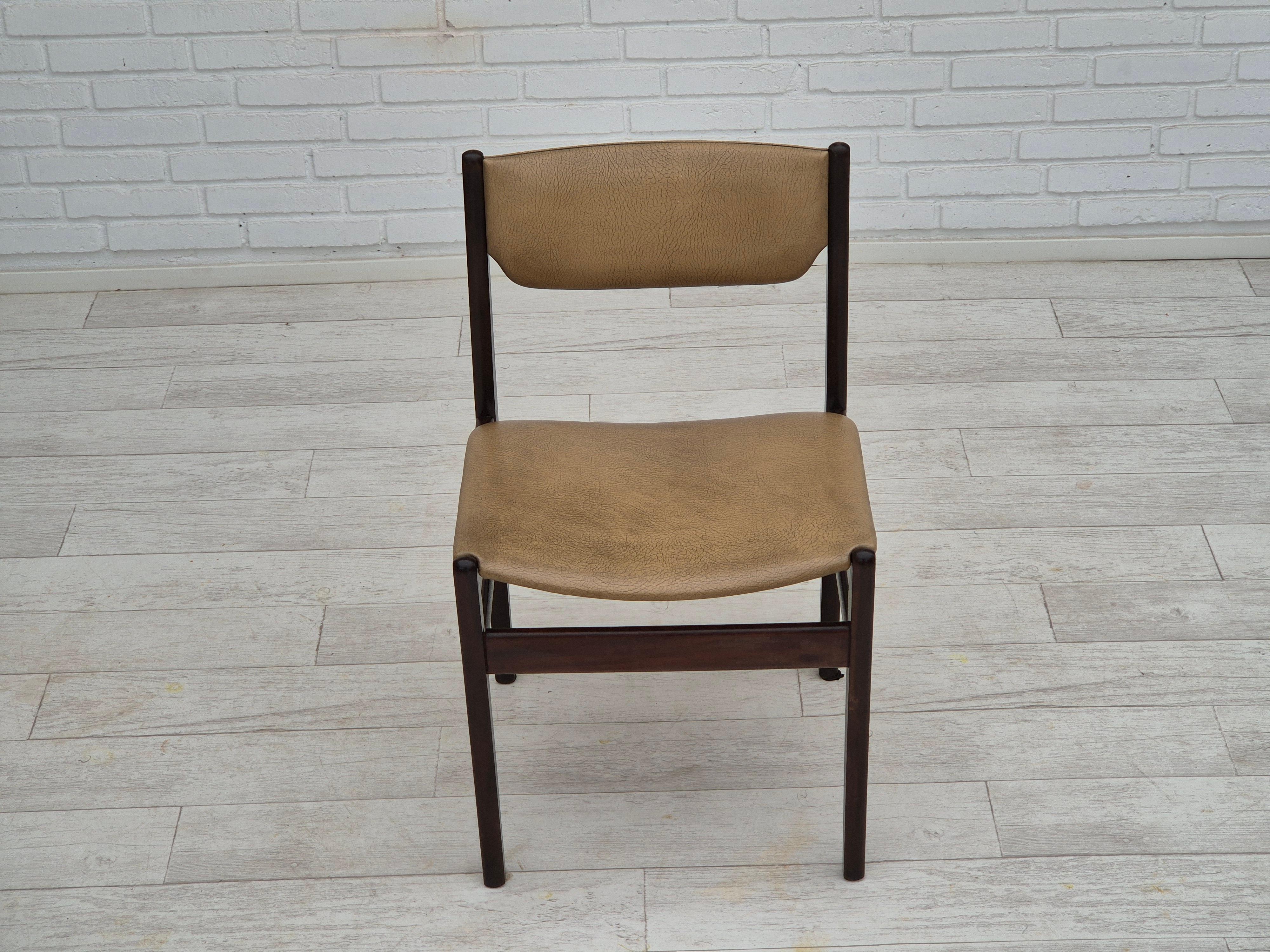 1970er, 5 dänische Esszimmerstühle, Originalzustand, Teakholz, Leder. im Angebot 2