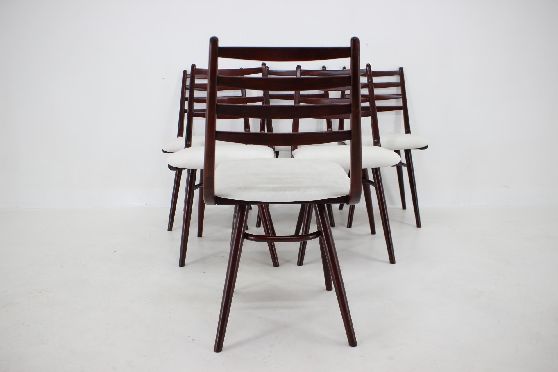 Ensemble de 6 chaises de salle à manger en hêtre Boomerang, Tchécoslovaquie, 1970  en vente 2