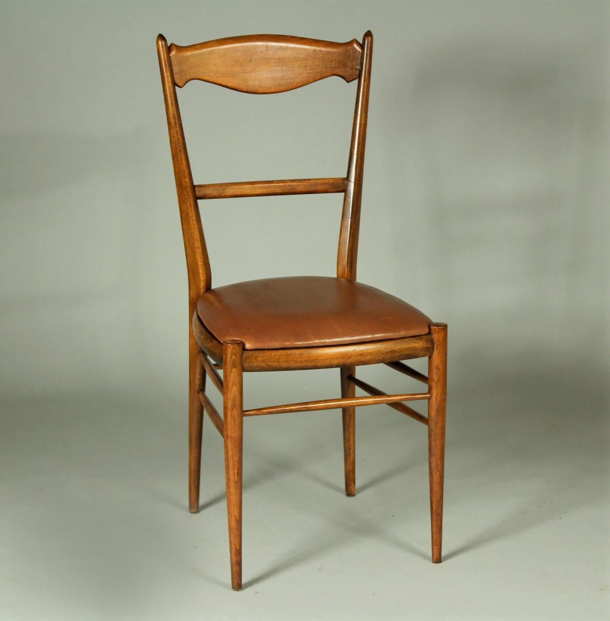 1970s Set of 6 Beech Dining Chairs, Leather Upholstery For Sale 2