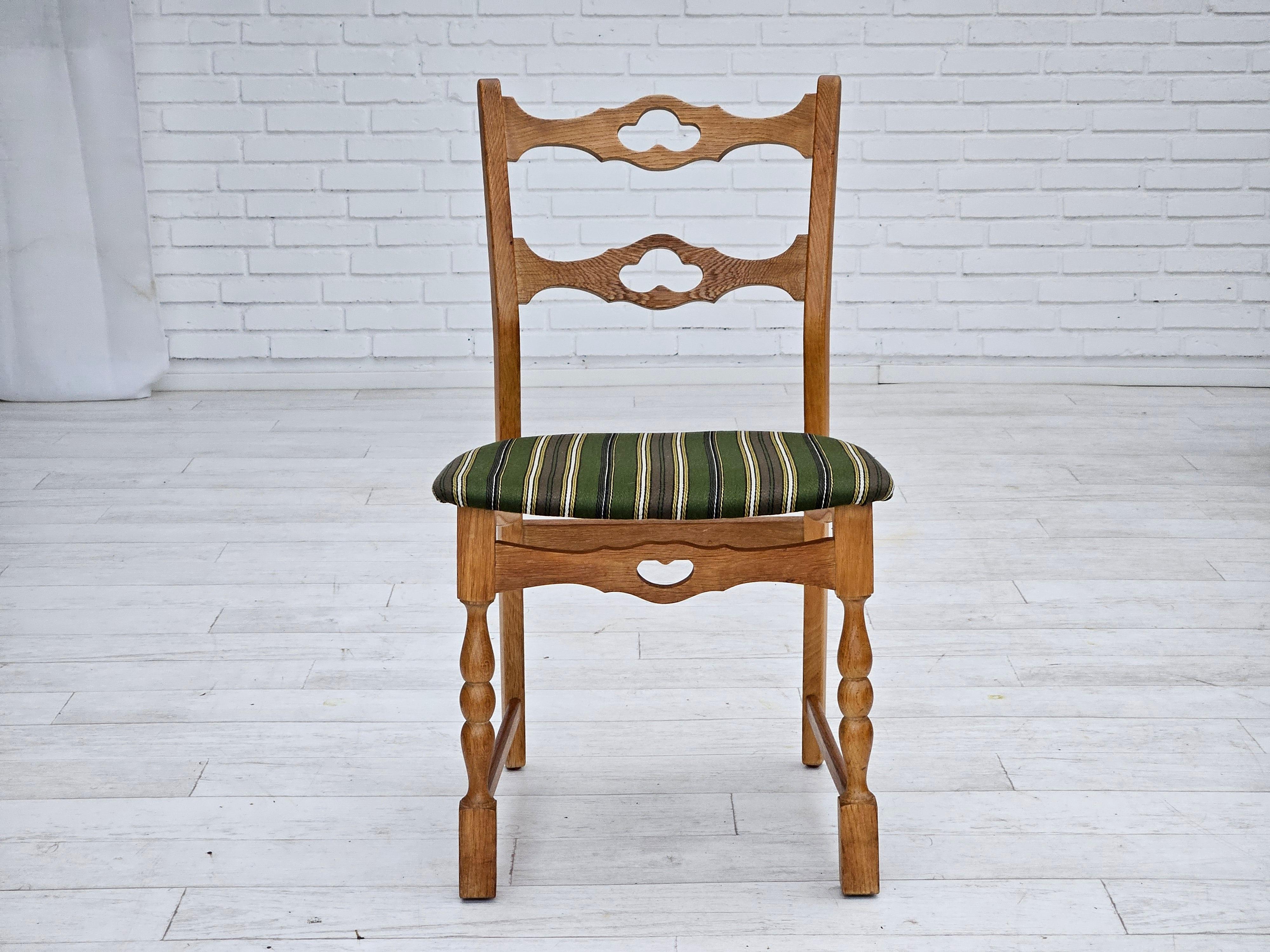 1970s, set of 6 Danish dinning chairs, original very good condition, oak wood. 5
