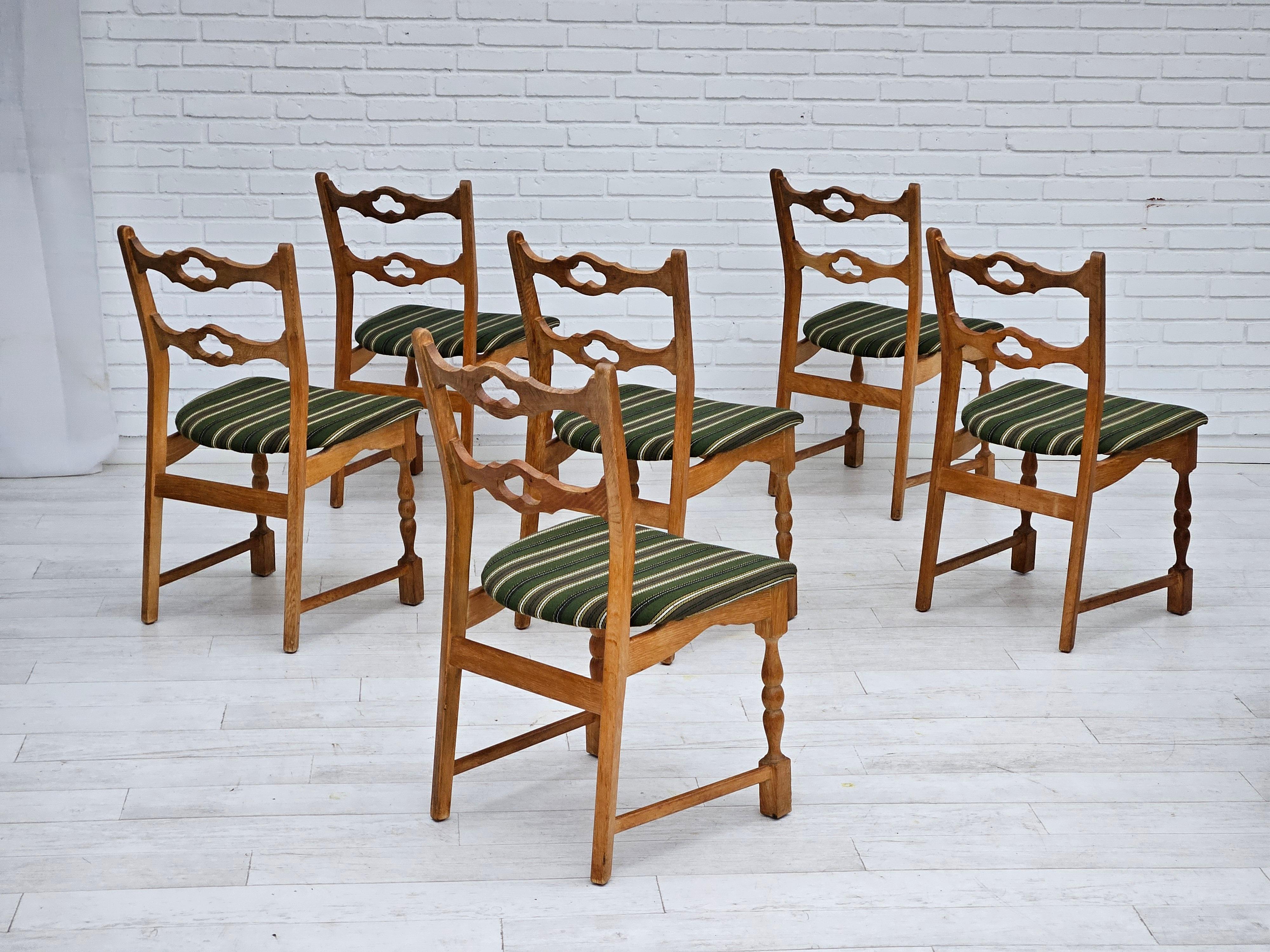 1970s, set of 6 Danish dinning chairs, original very good condition, oak wood. In Good Condition In Tarm, 82
