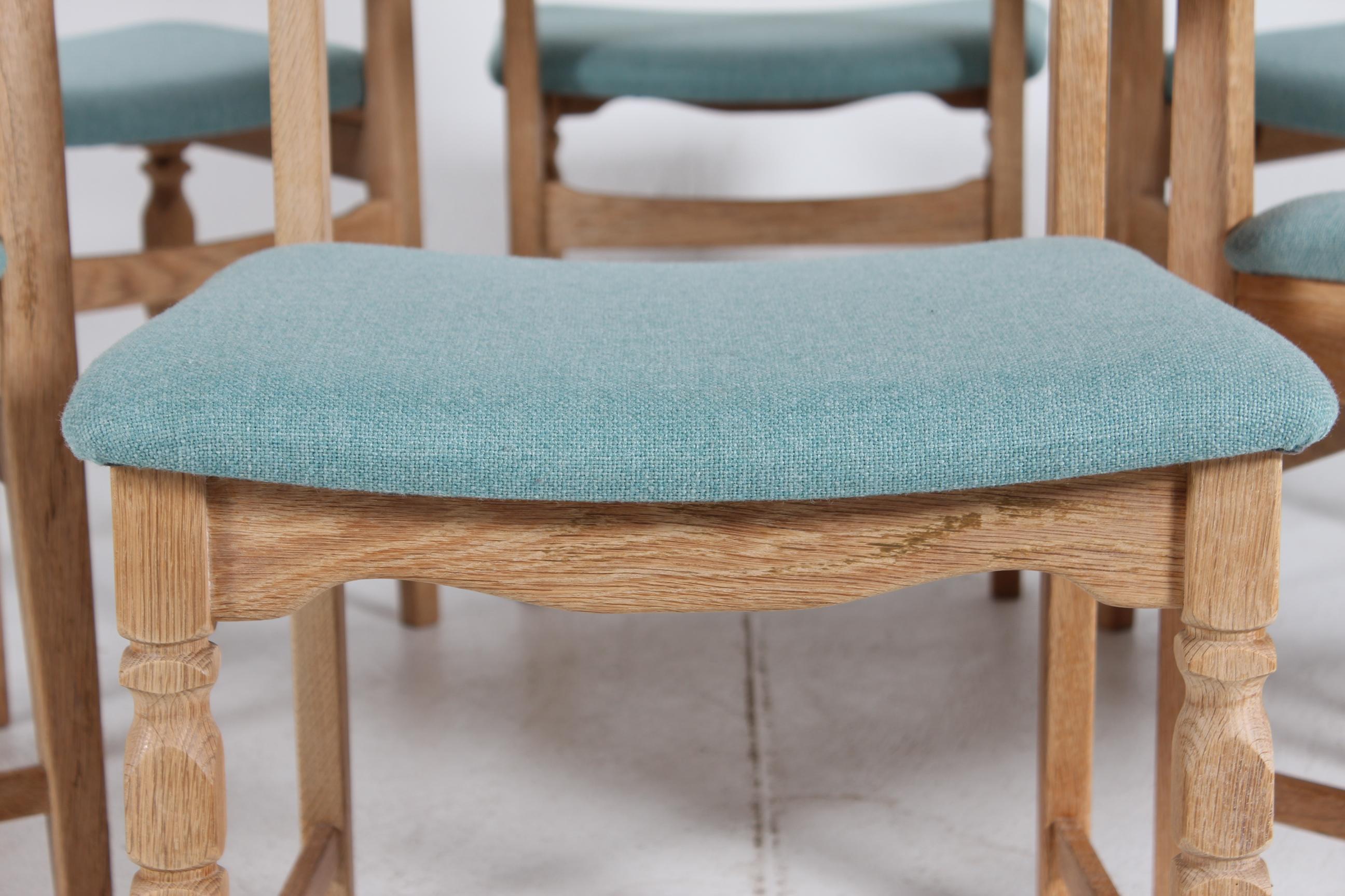 1970er Set von 6 dänischen Henning Kjærnulf Razor Blade Stühlen aus massiver Oak (Ende des 20. Jahrhunderts) im Angebot