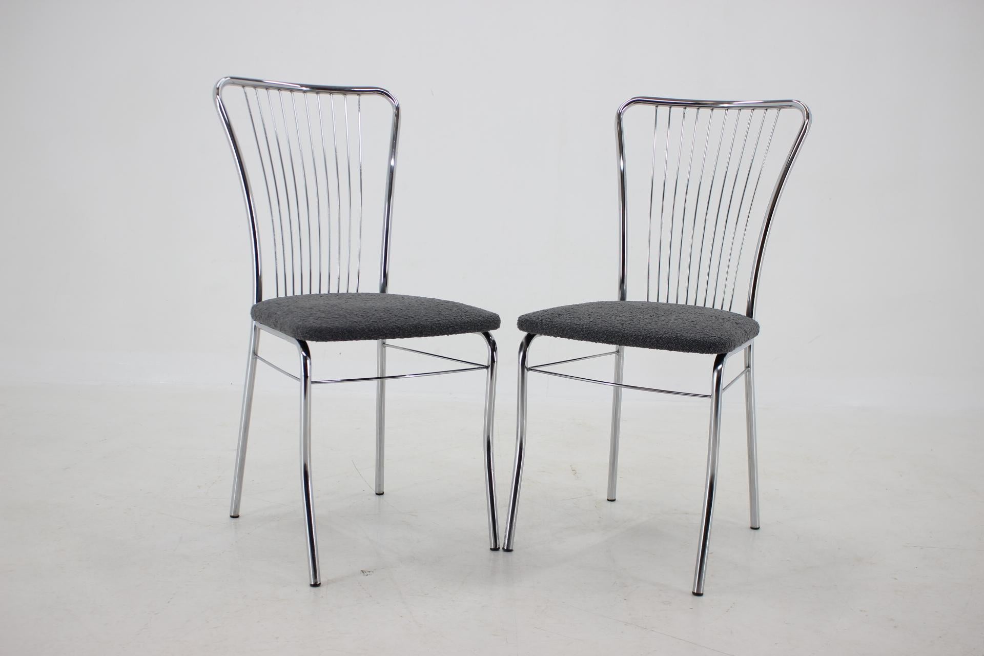 1970s Set of 6 Italian Dining Chairs in Bouclé Fabric In Good Condition For Sale In Praha, CZ