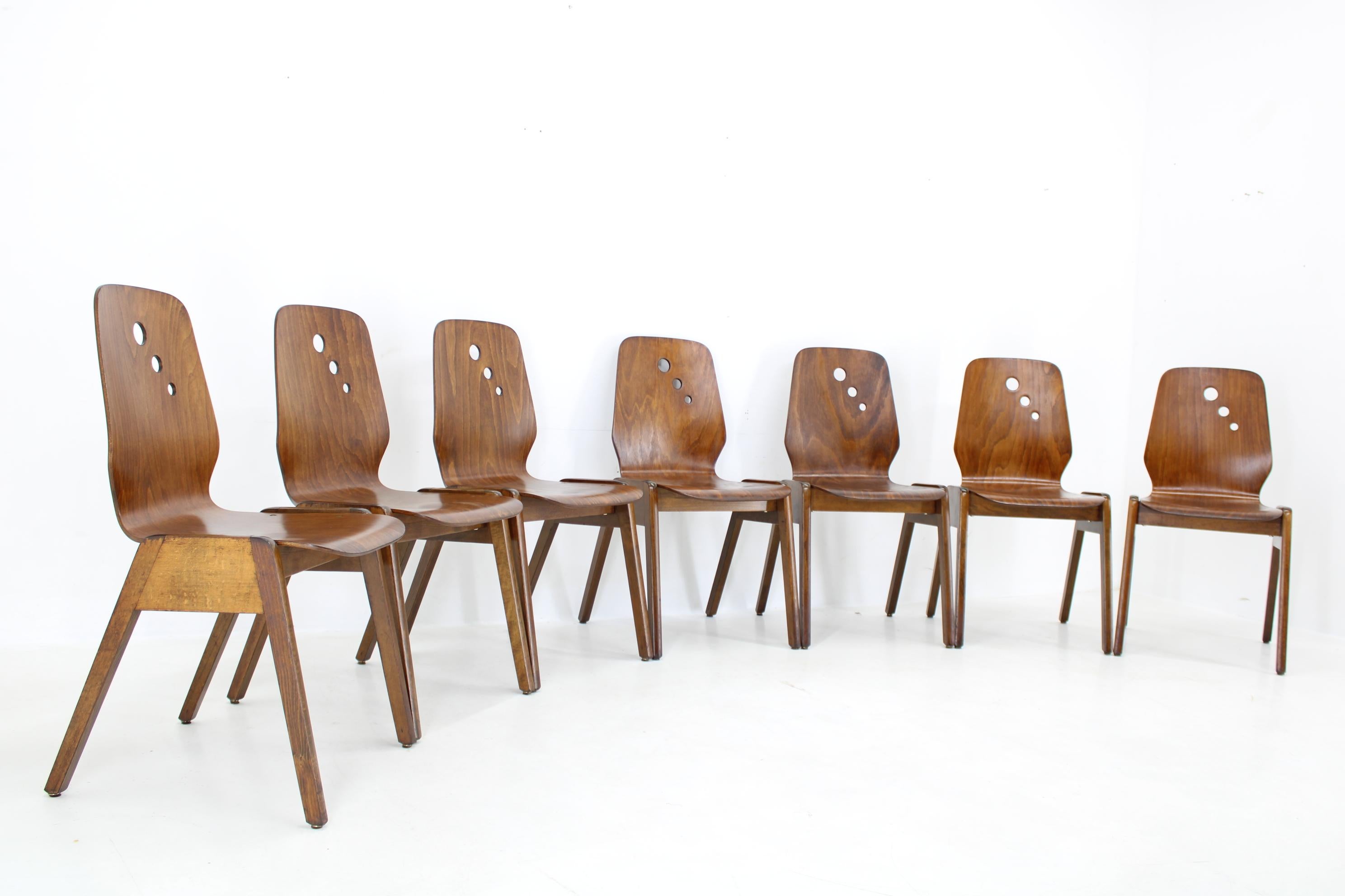 Mid-Century Modern 1970s Set of 7 Beech Stuckable Dining Chairs, Germany For Sale