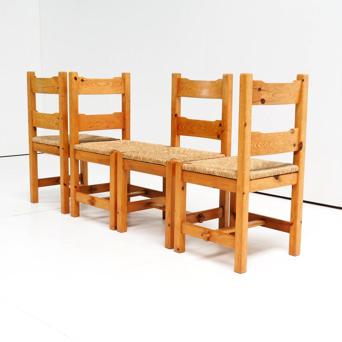 1970’s set of chairs in pine wood with straw seat In Good Condition For Sale In Beerse, VAN