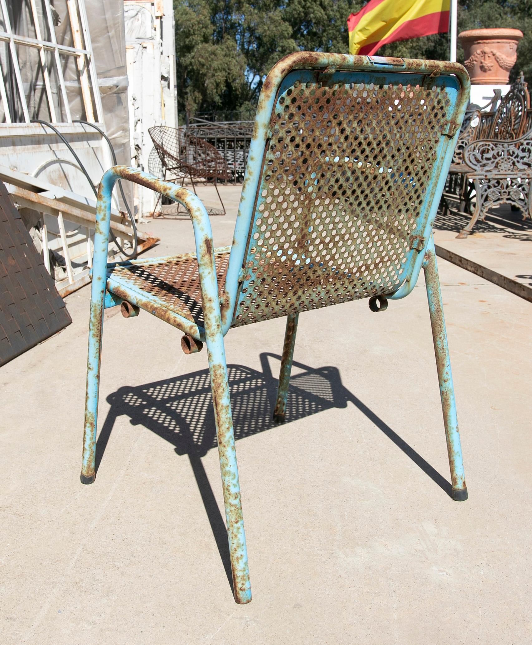 1970s Set of Eight Blue Painted Iron Garden Chairs For Sale 3