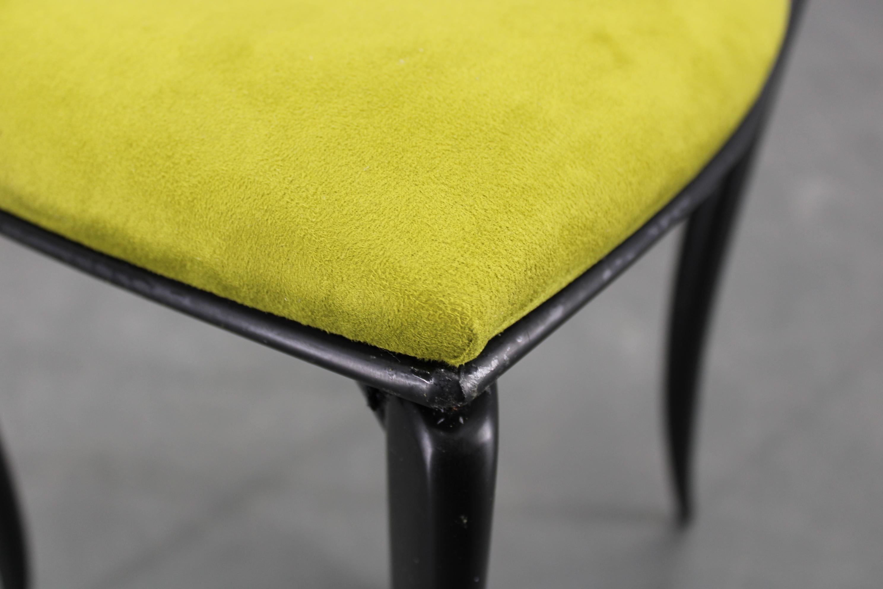 1970 Ensemble de huit chaises de salle à manger Charme par Fasem, Italie en vente 10