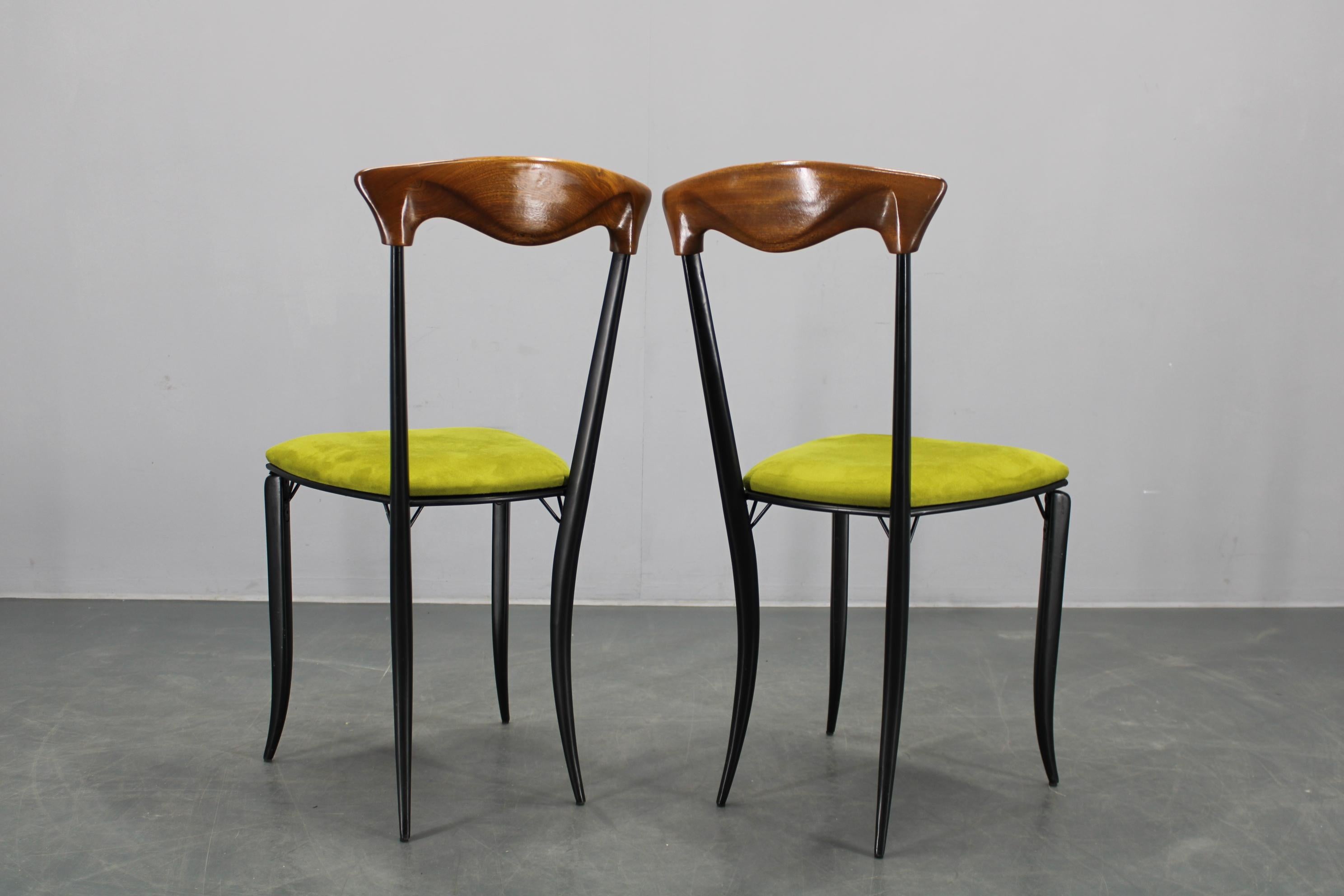 Tissu 1970 Ensemble de huit chaises de salle à manger Charme par Fasem, Italie en vente