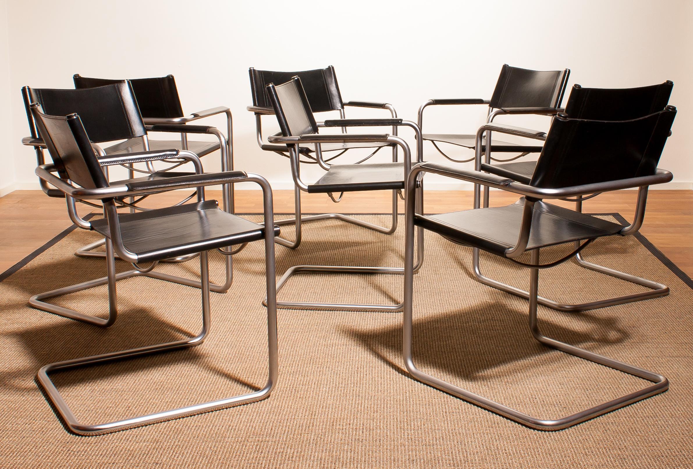 1970s Set of Eight Tubular Steel and Leather Dining Chairs by Matteo Grassi 4