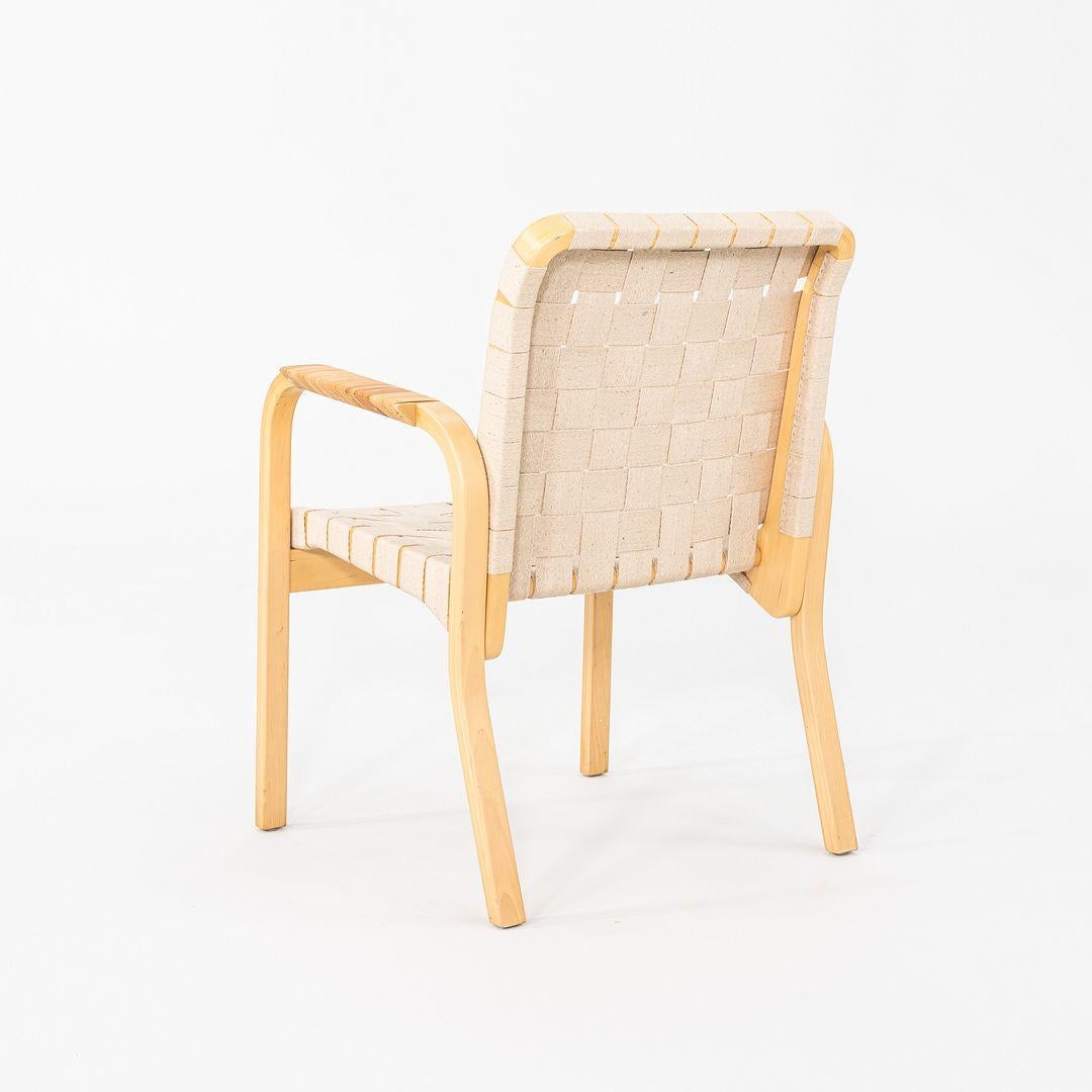 Set di quattro sedie da pranzo degli anni '70 di Alvar e Aino Aalto per Artek Model 45 in vendita 3