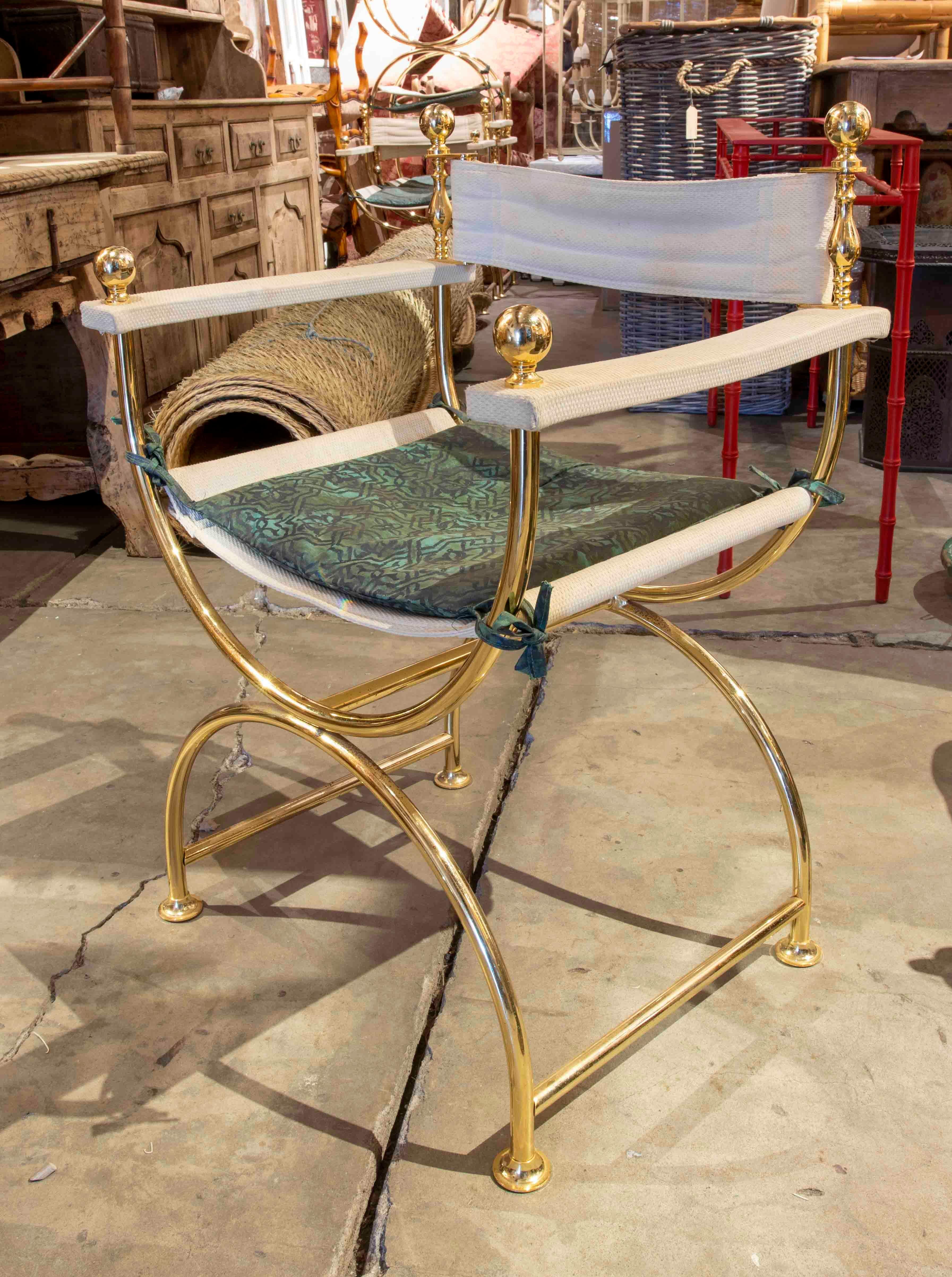 1970s Set of Four Brass Armchairs with Fabric Seat and Backrest In Good Condition For Sale In Marbella, ES
