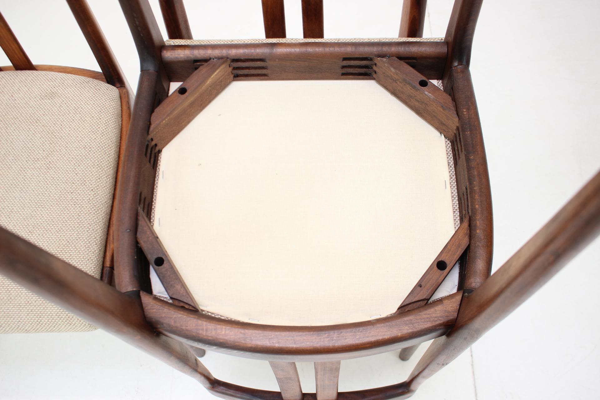 Ensemble de quatre chaises de salle à manger des années 1970 par Drevotvar, Tchécoslovaquie en vente 4
