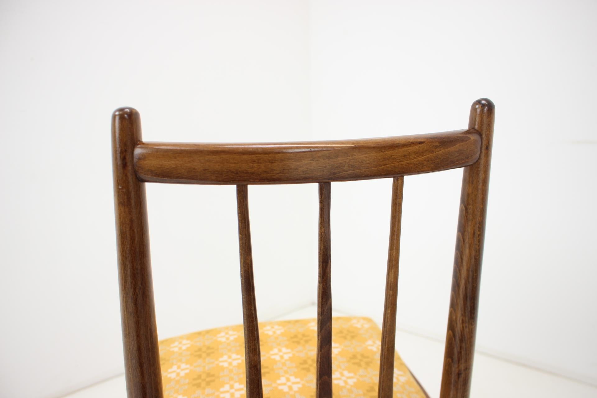 Juego de cuatro sillas de comedor de los años 70, Jitona, Checoslovaquia en venta 7