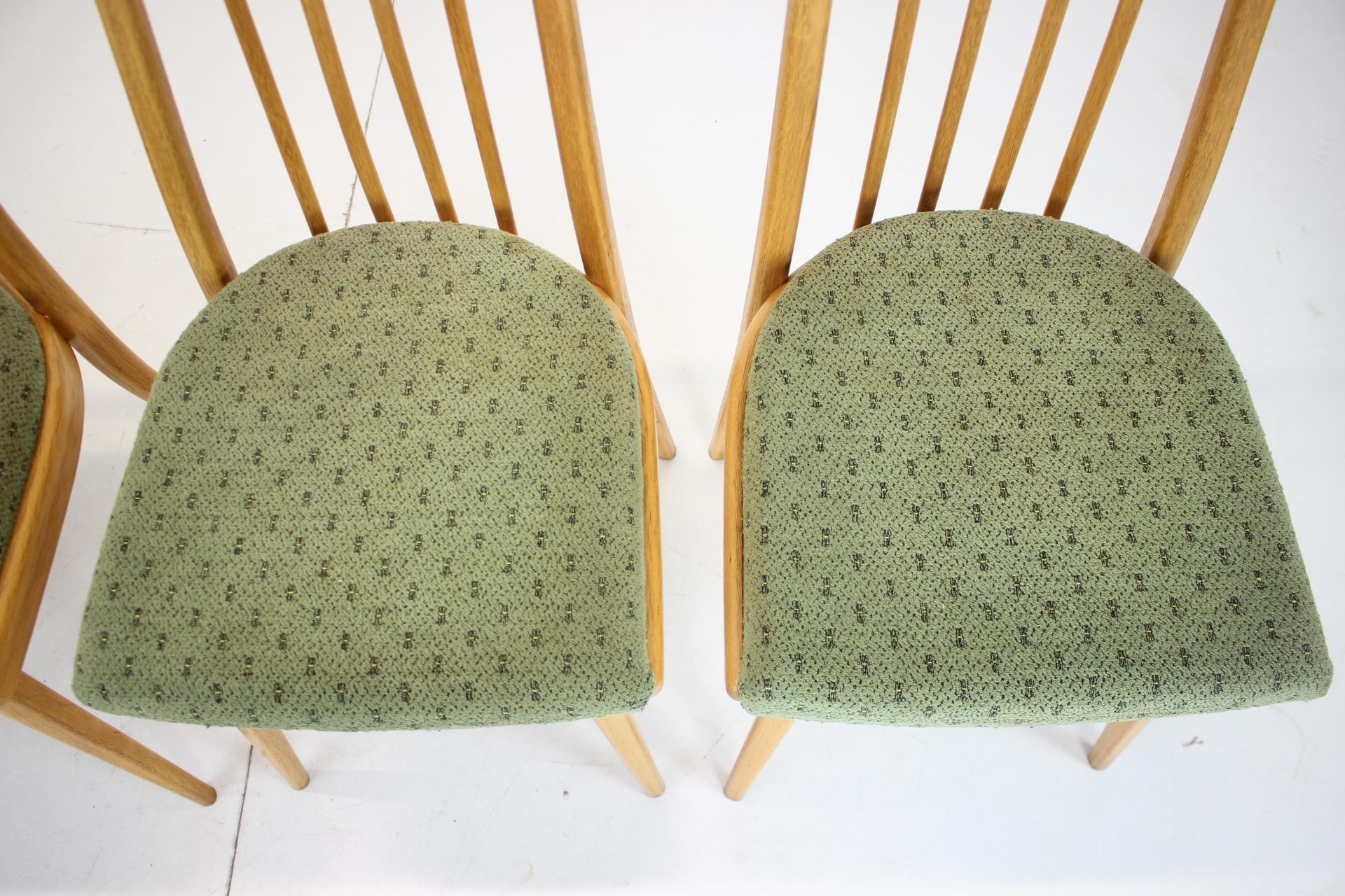 Mid-Century Modern 1970s Set of Four Dining Chairs by Ton, Czechoslovakia For Sale