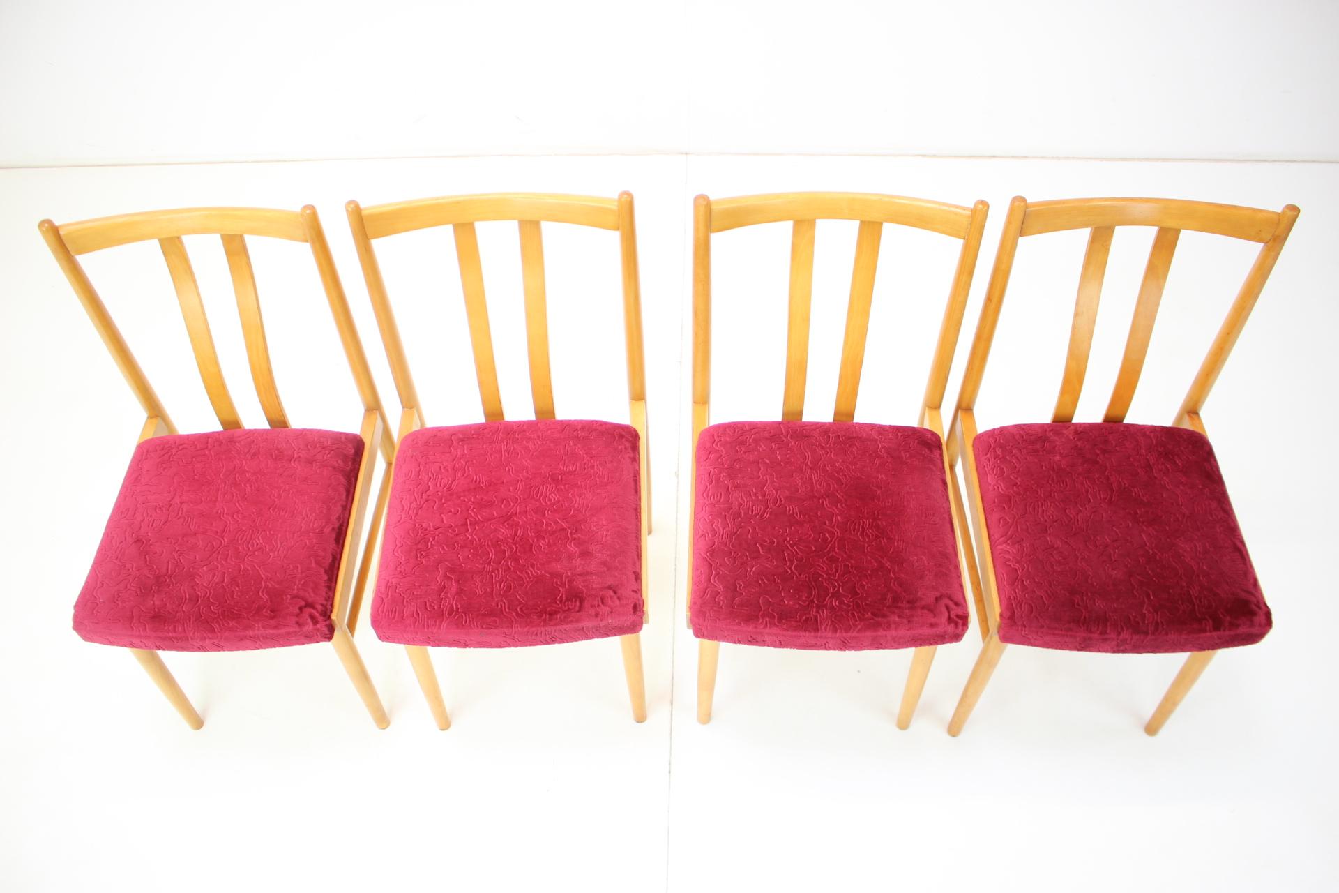 Mid-Century Modern 1970s Set of Four Dining Chairs, Czechoslovakia For Sale
