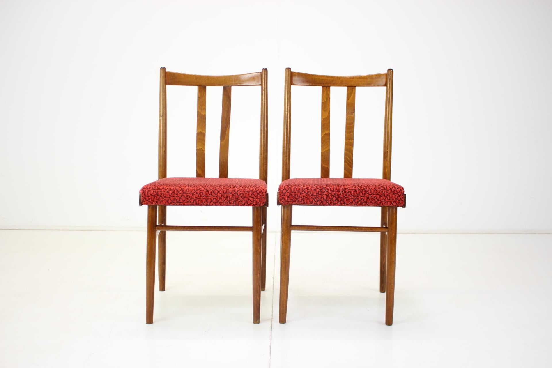 1970s Set of Four Dining Chairs, Czechoslovakia In Good Condition For Sale In Praha, CZ